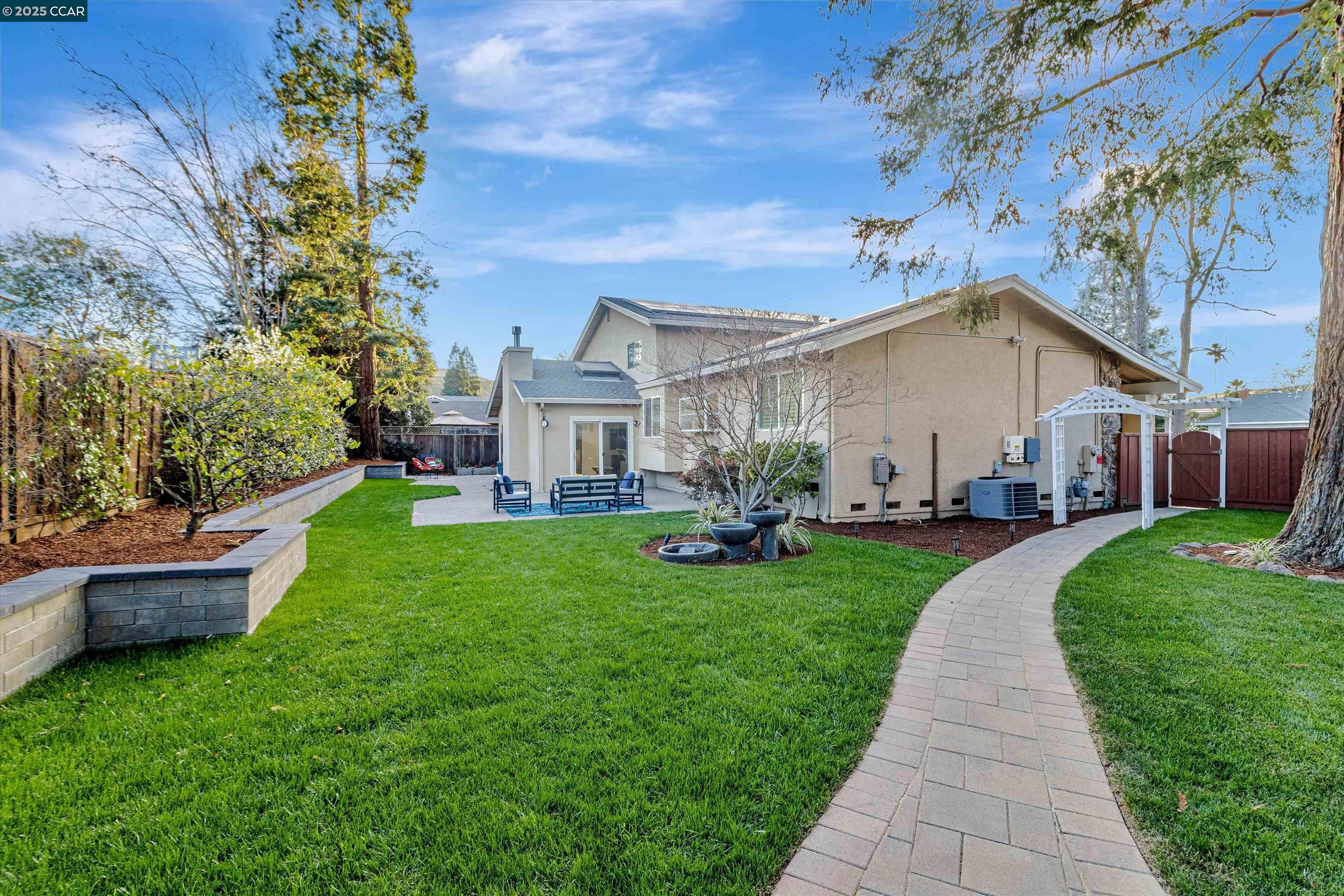 505 Lagos Ct