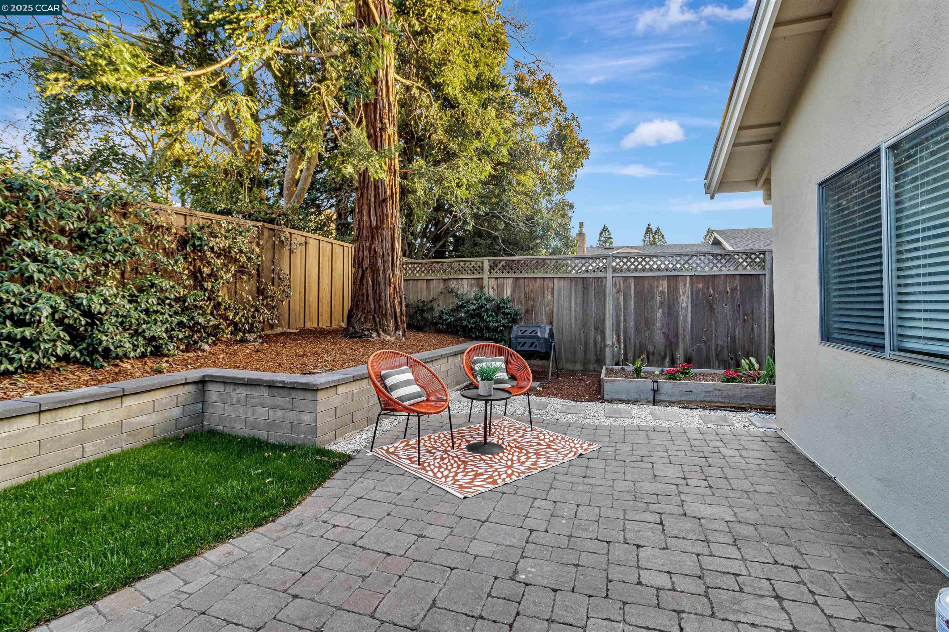 505 Lagos Ct