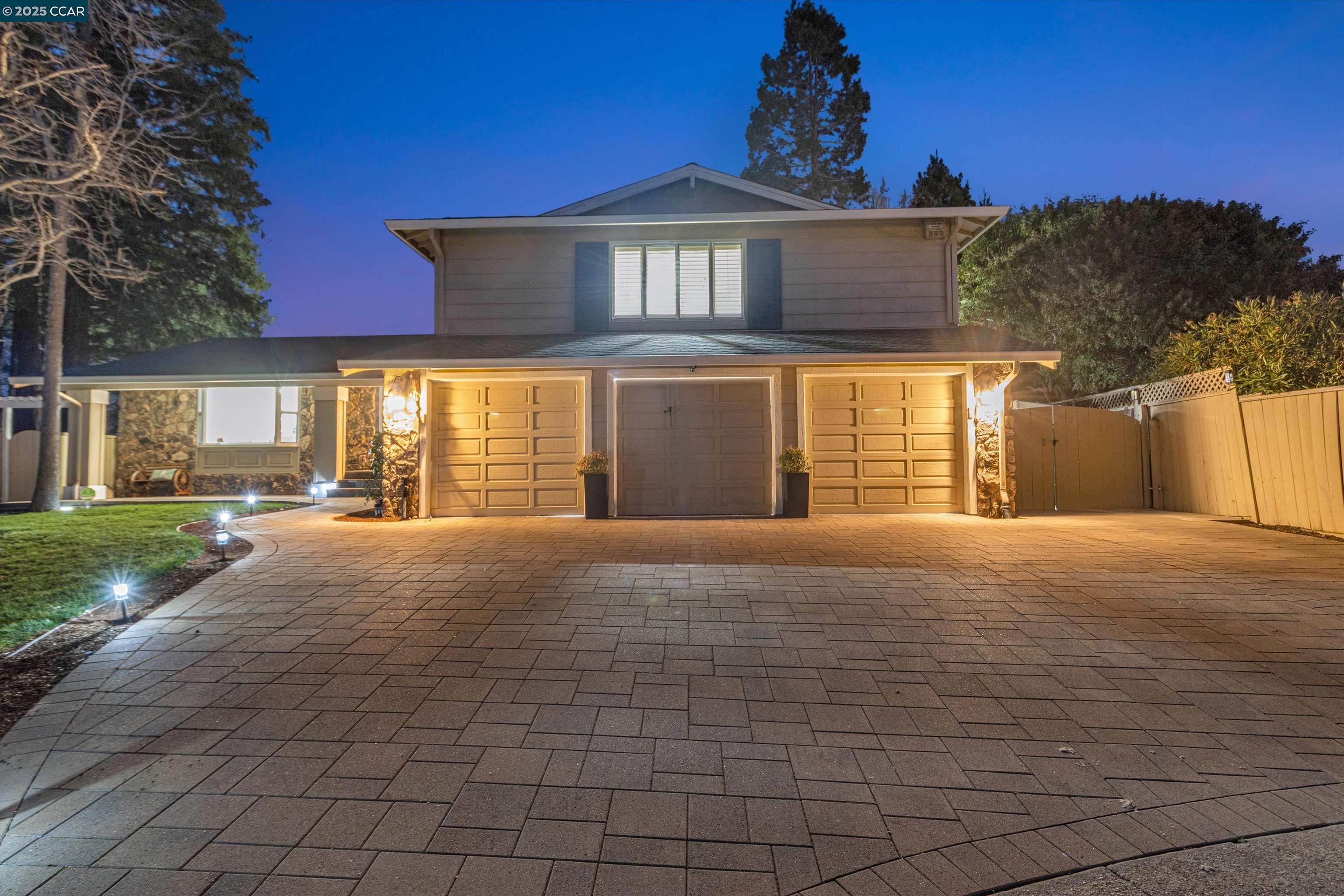 505 Lagos Ct