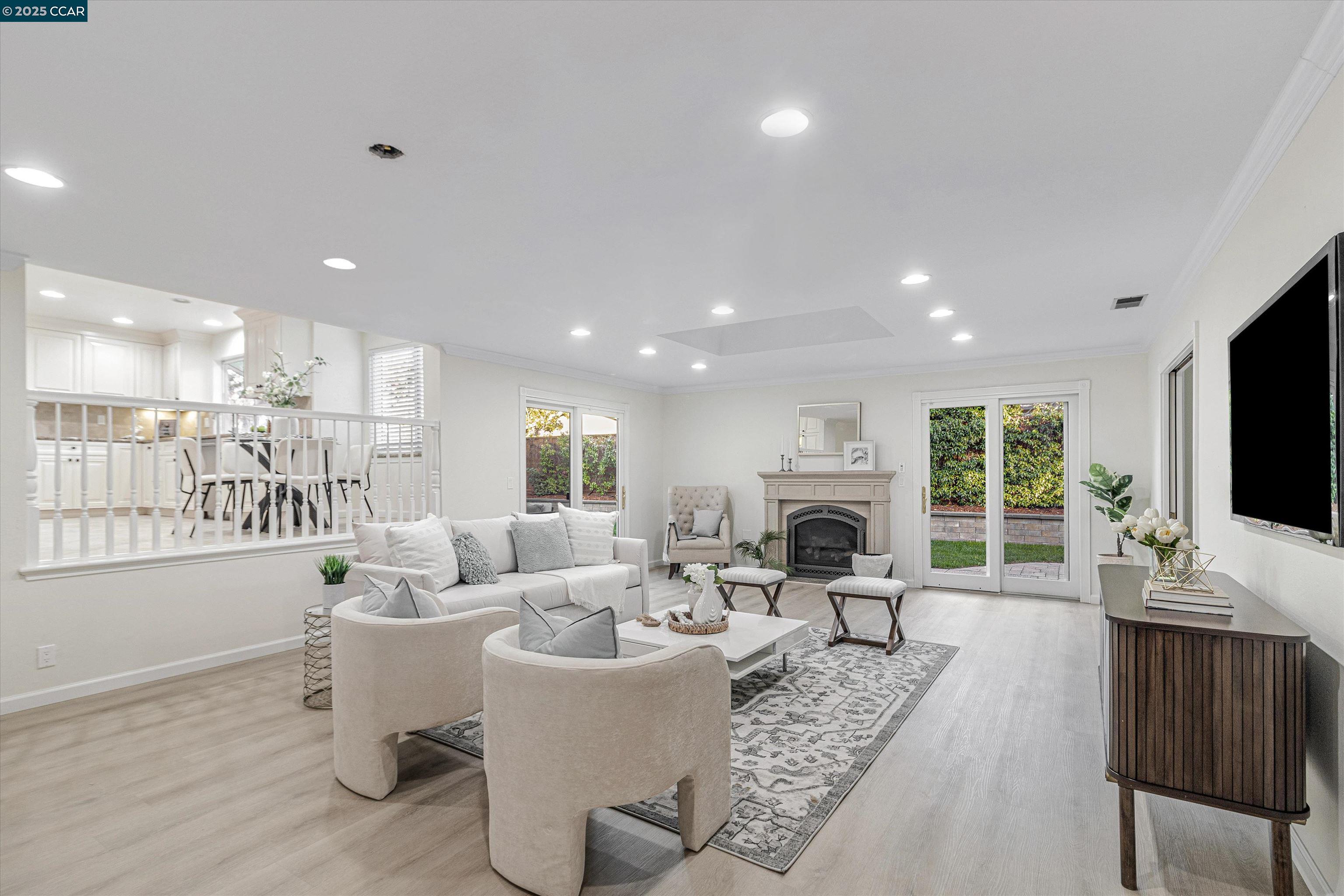 505 Lagos Ct