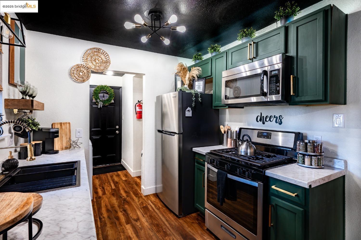 Detail Gallery Image 7 of 59 For 25120 Highway 108, –,  CA 95346 - – Beds | – Baths