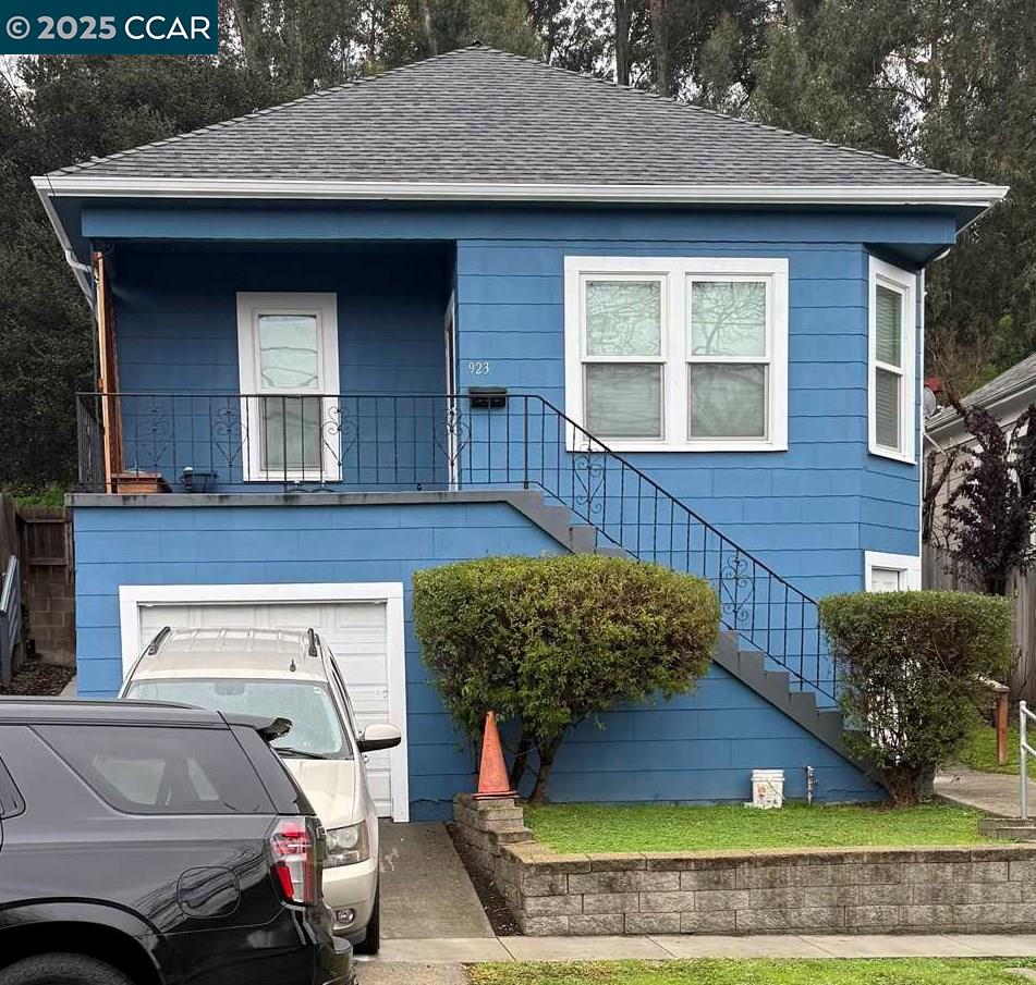 Detail Gallery Image 1 of 1 For 923 Pinole Valley Rd, Pinole,  CA 94564-1349 - 2 Beds | 1 Baths