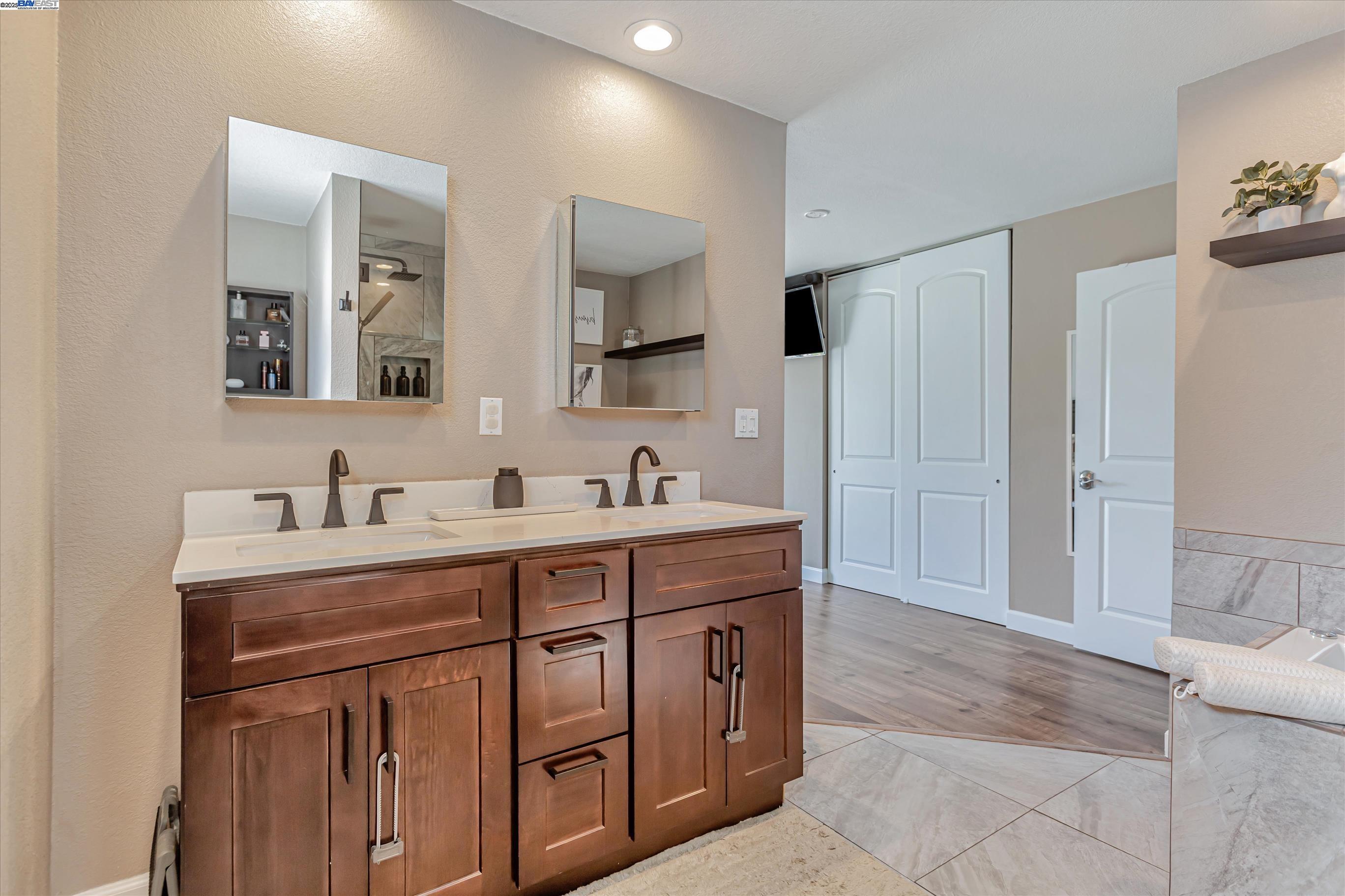Detail Gallery Image 17 of 25 For 3979 Beechwood Ct, Concord,  CA 94519 - 3 Beds | 2 Baths