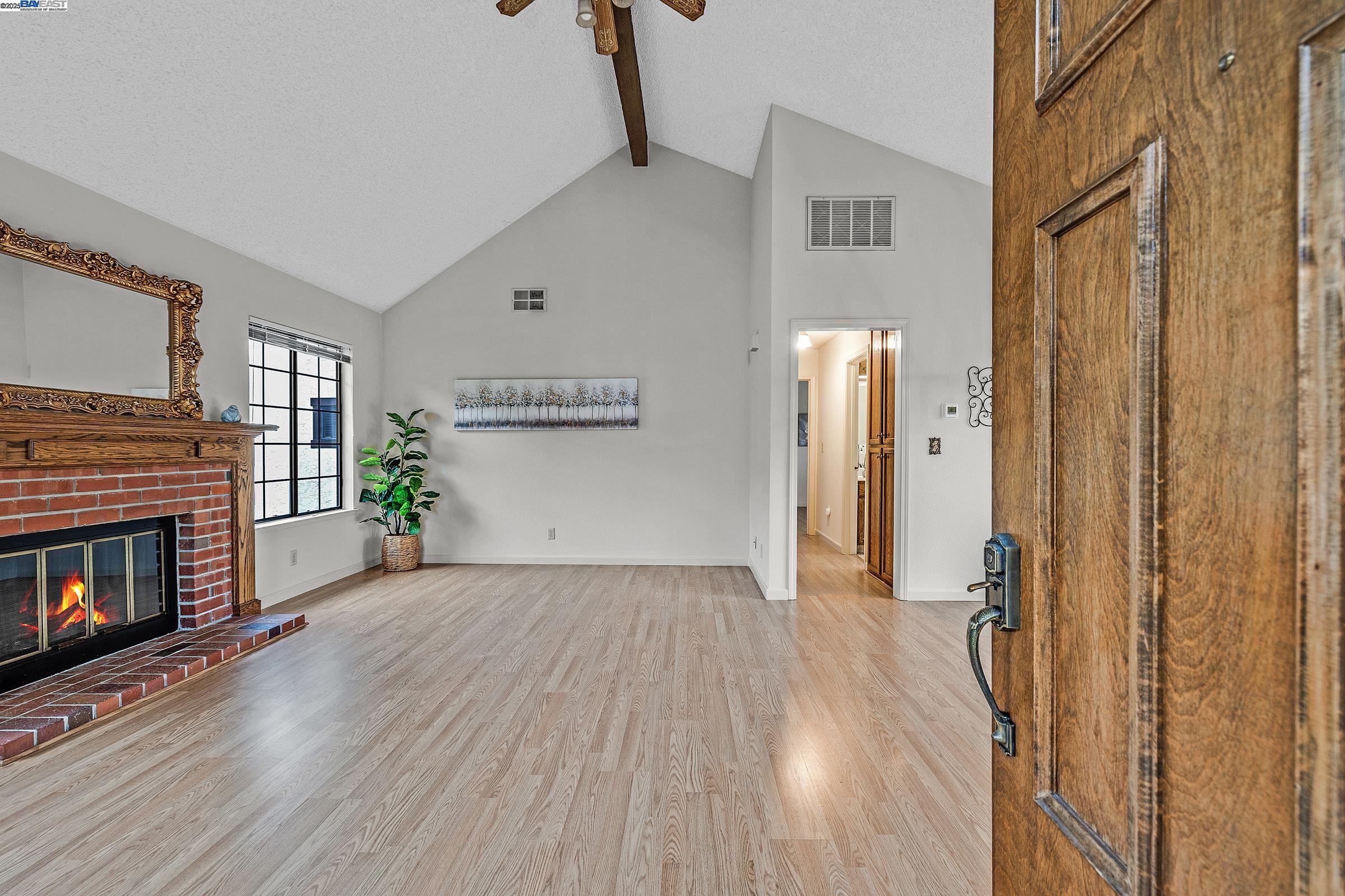 Photo #3: 41084676 Listing 