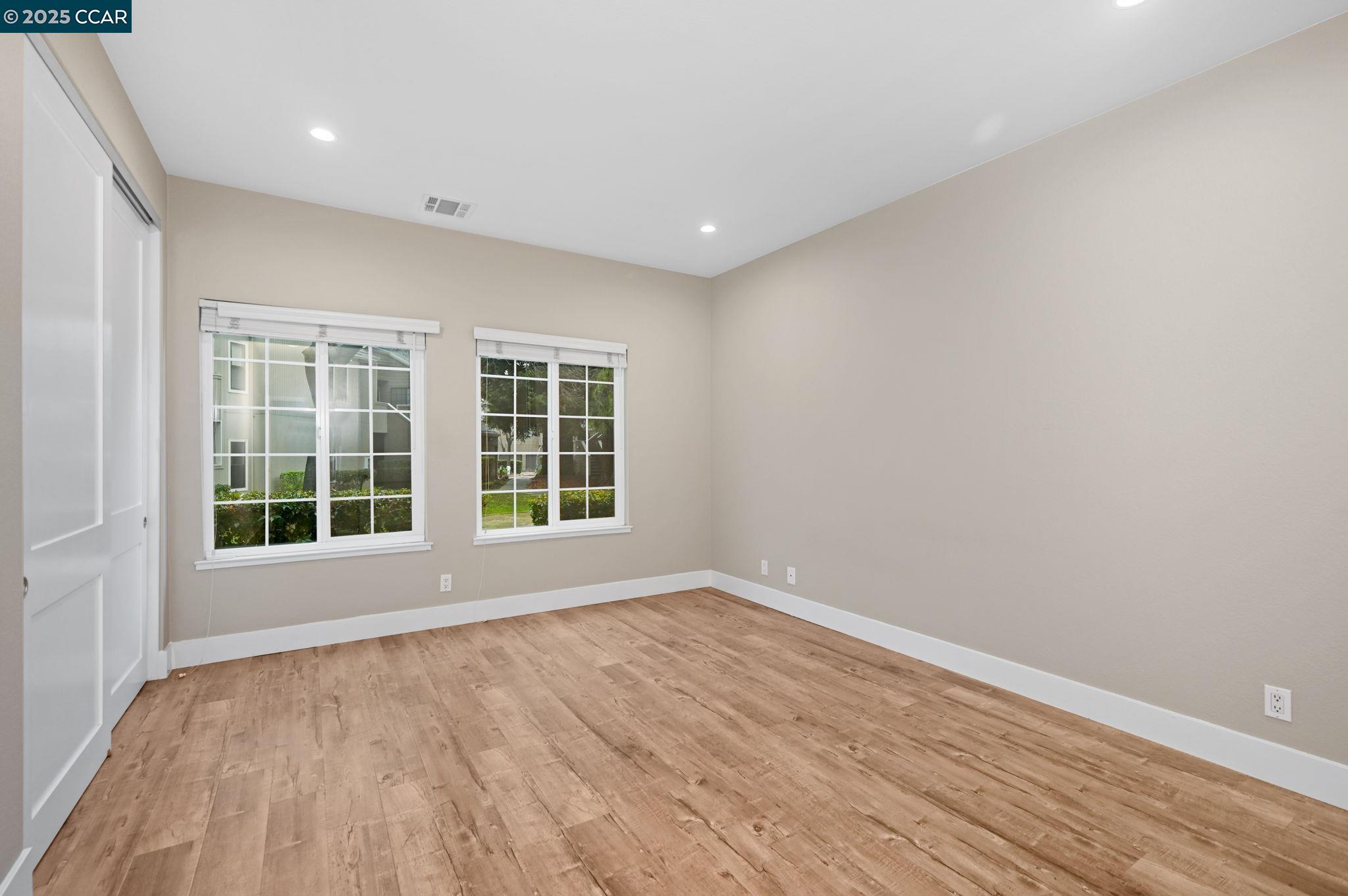 Photo #7: 41084689 Listing: Photo #7