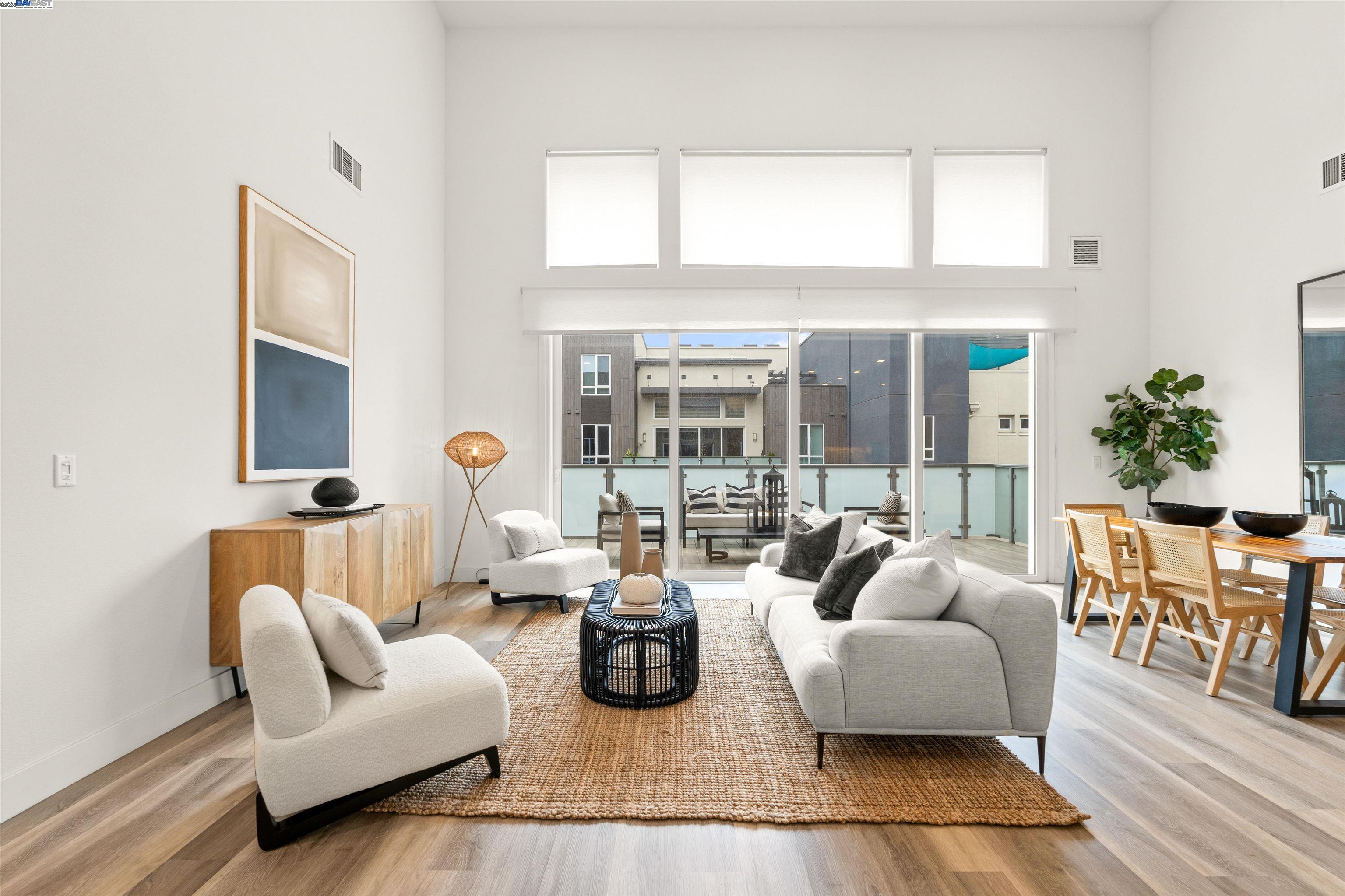 MLS: 41084690 Condo For Sale