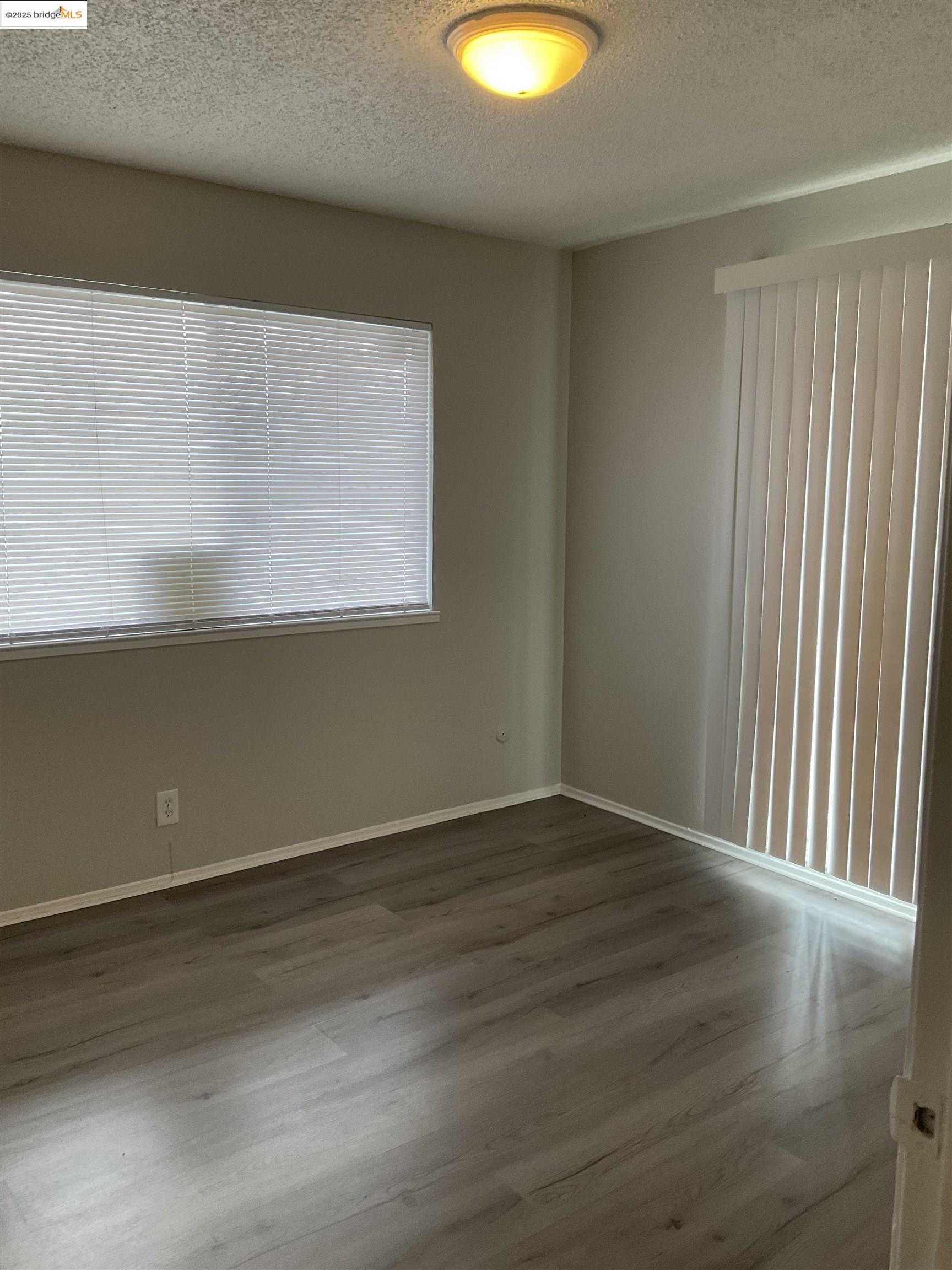 Detail Gallery Image 5 of 6 For 1108 W 5th St. #3,  Antioch,  CA 94509 - 2 Beds | 1 Baths