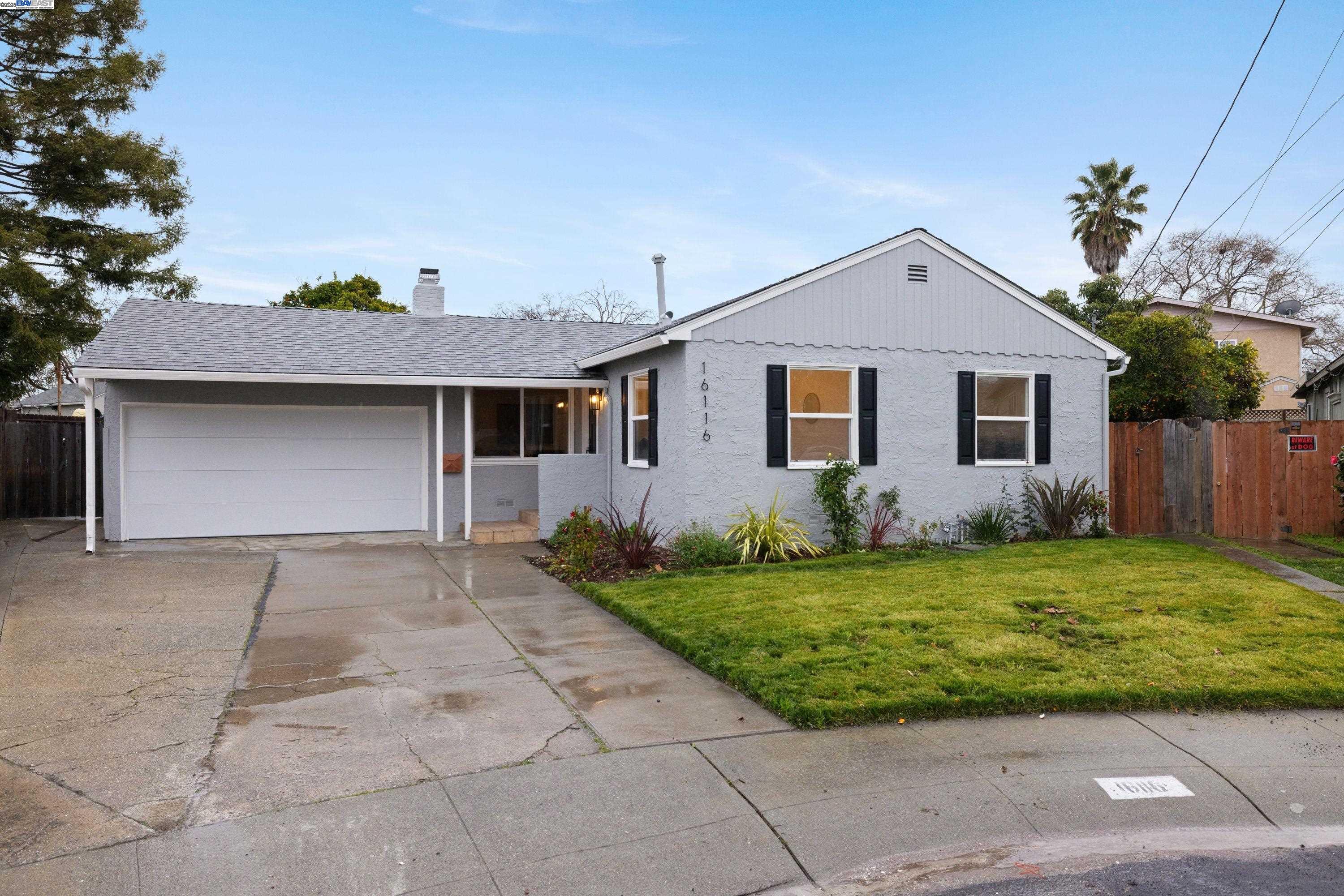 Detail Gallery Image 1 of 1 For 16116 Paseo Largavista, San Lorenzo,  CA 94580 - 4 Beds | 2 Baths