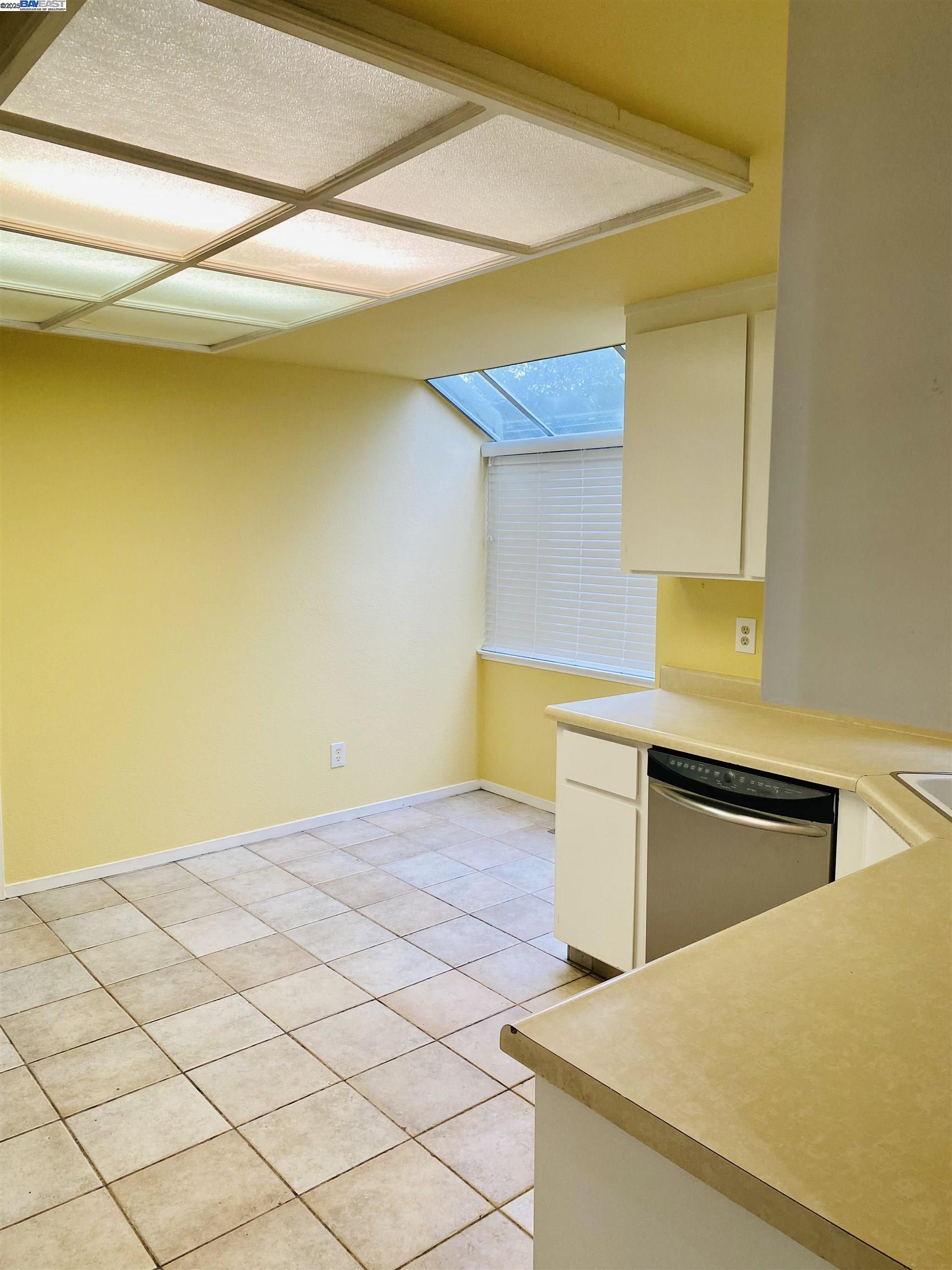 Photo #5: 41084733 Listing 