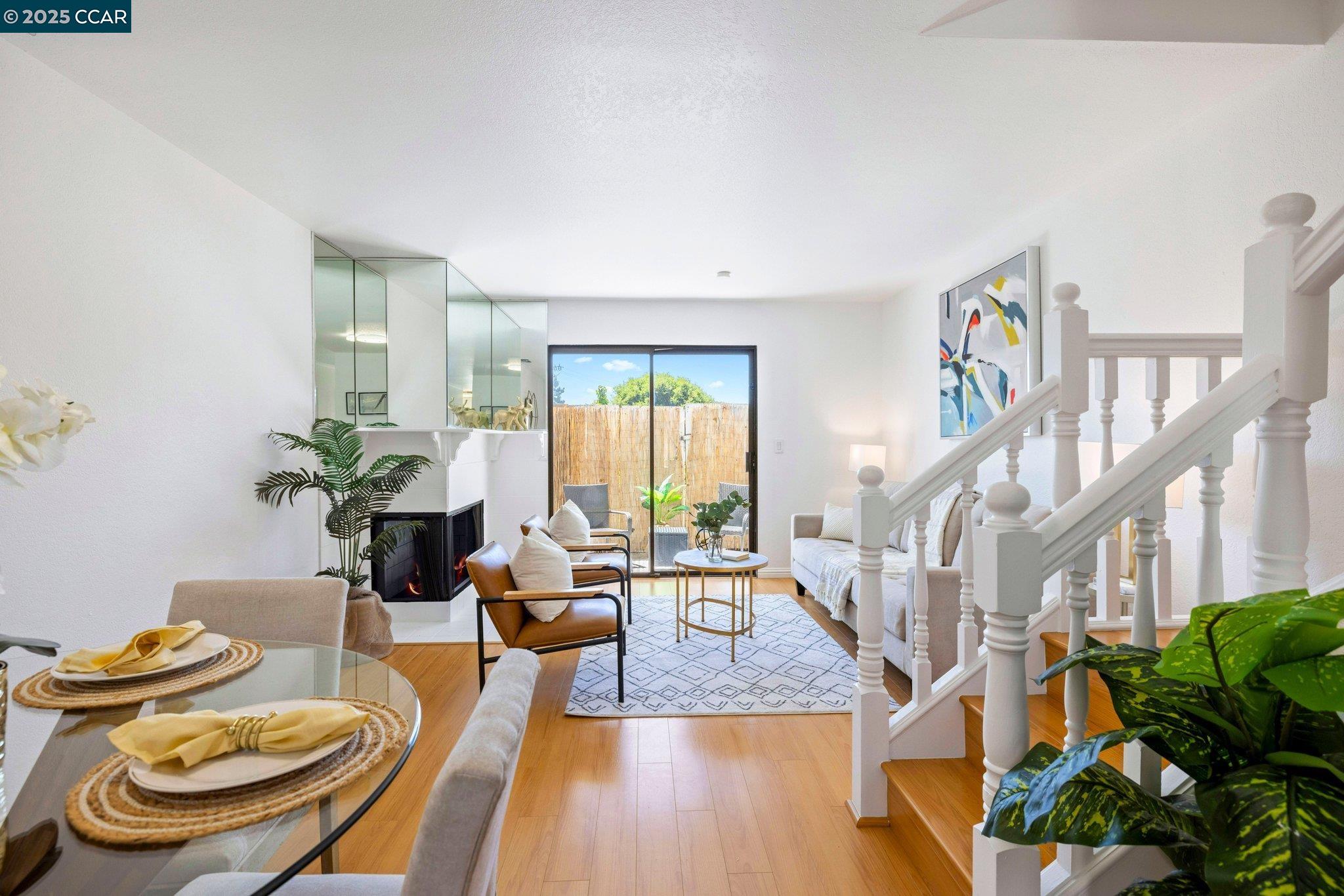 Photo #2: 41084740 Listing 