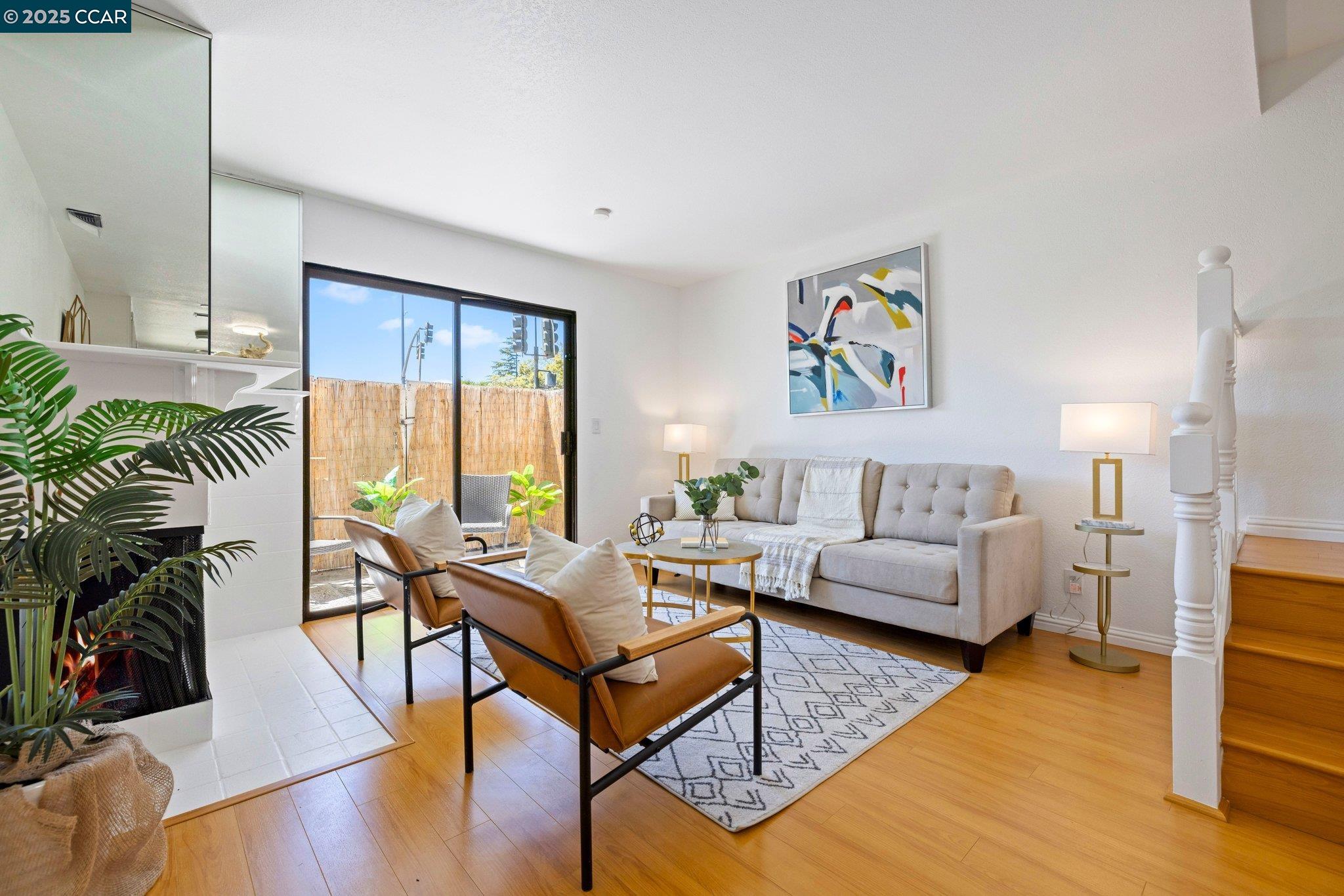 Photo #3: 41084740 Listing 