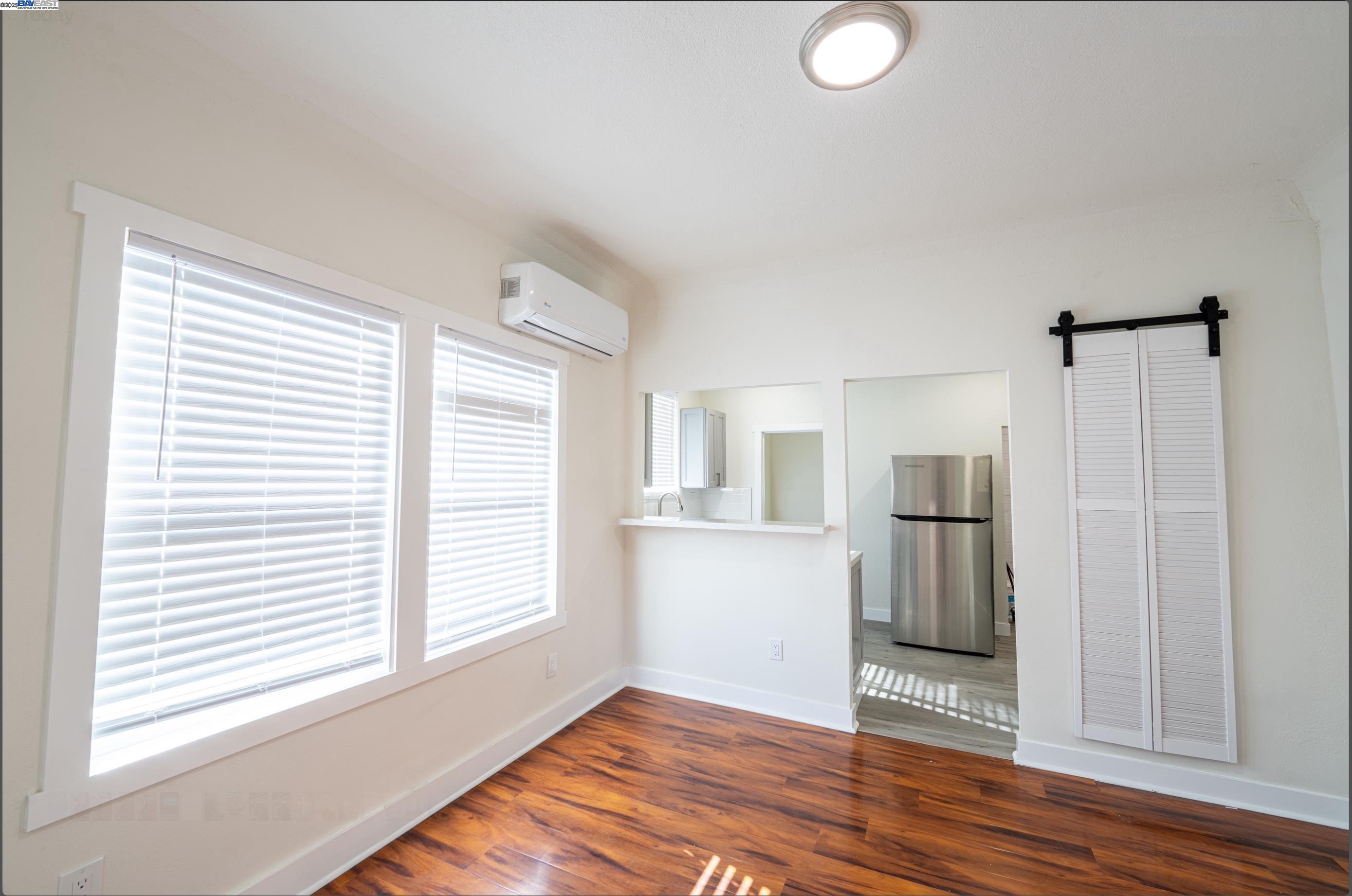 Detail Gallery Image 6 of 12 For 519 N Monroe Street, Stockton,  CA 95203-2832 - – Beds | – Baths