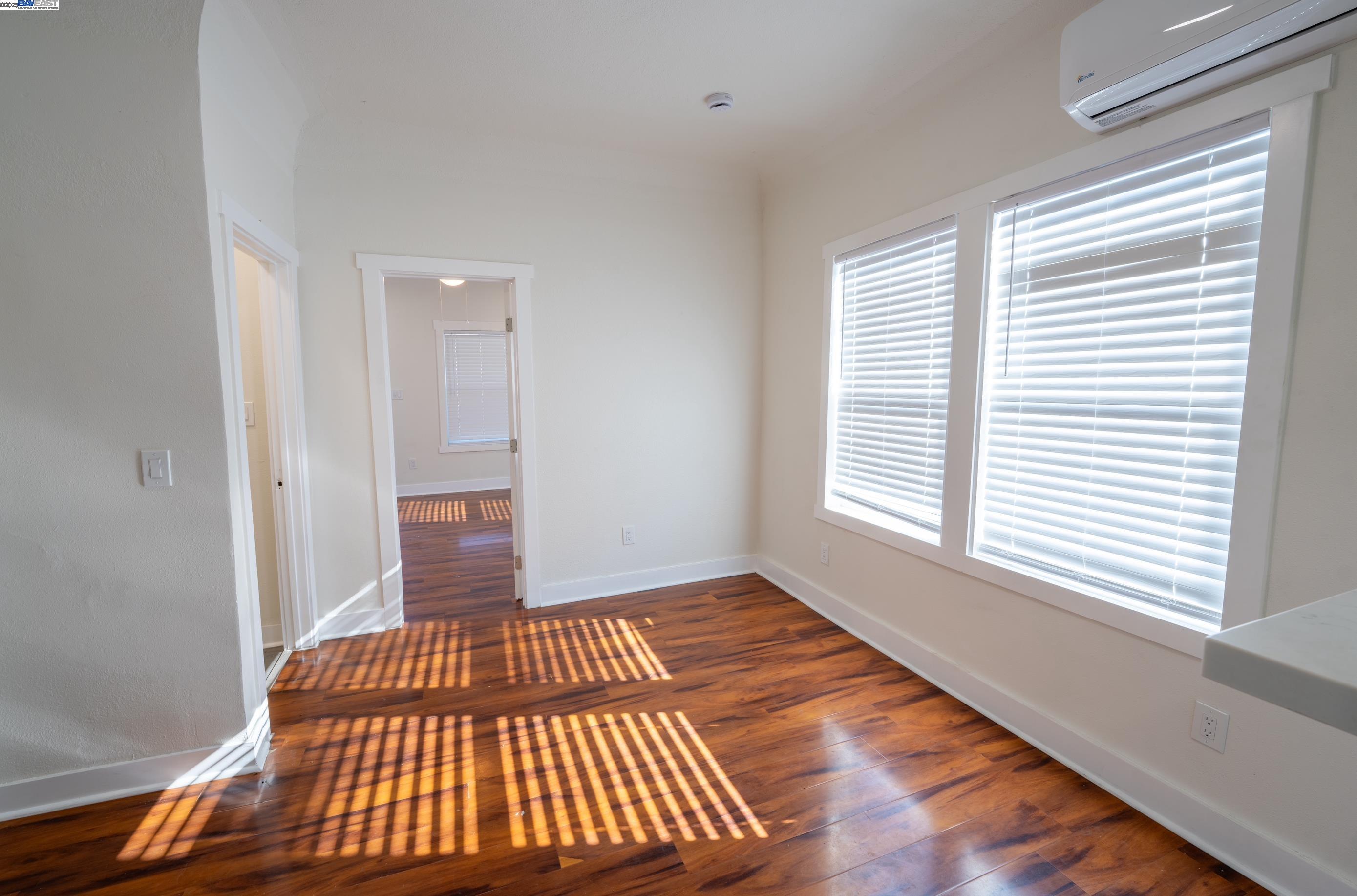 Detail Gallery Image 8 of 12 For 519 N Monroe Street, Stockton,  CA 95203-2832 - – Beds | – Baths