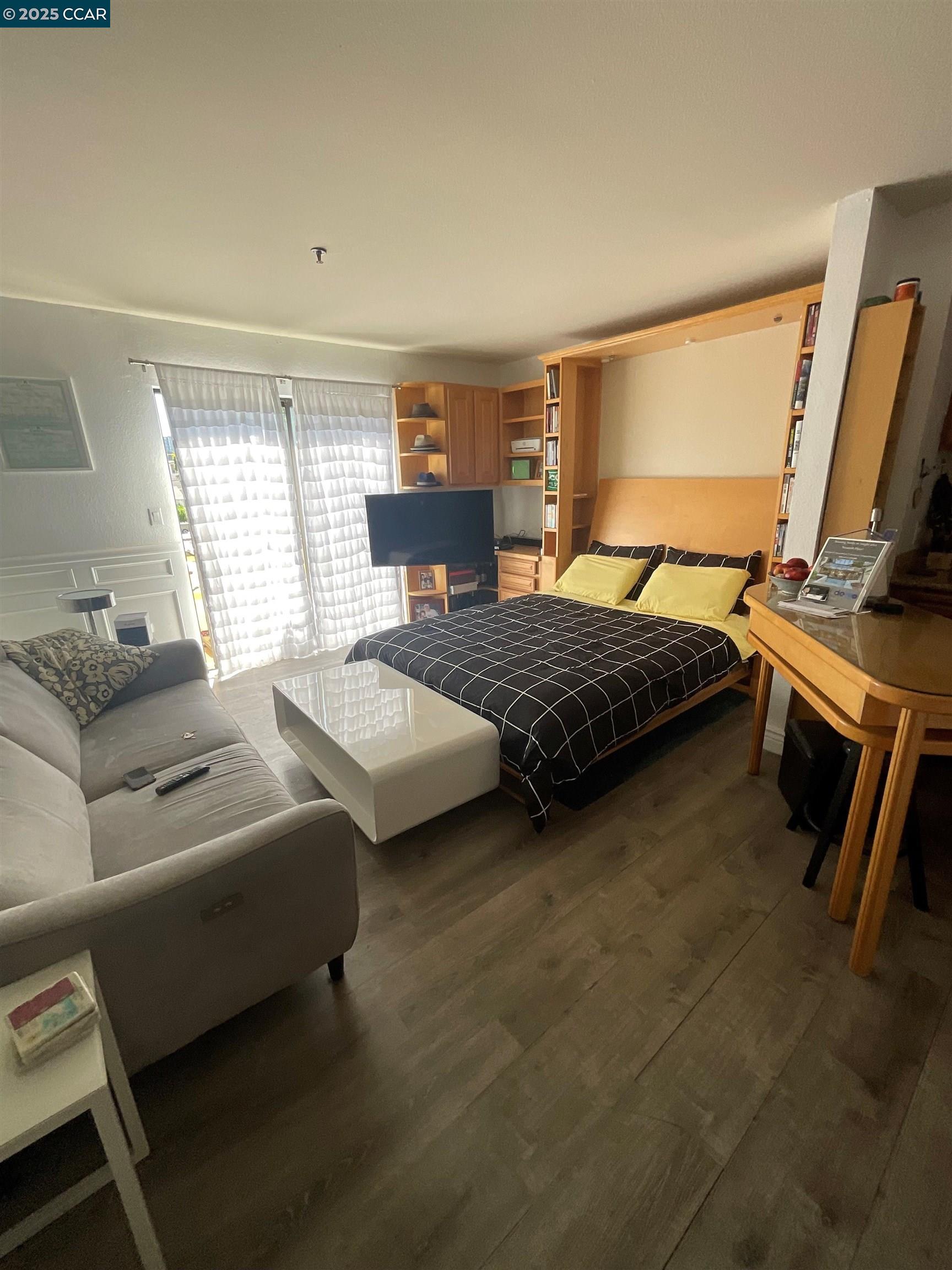Detail Gallery Image 3 of 28 For 324 Catalpa St #314,  San Mateo,  CA 94401 - 0 Beds | 1 Baths