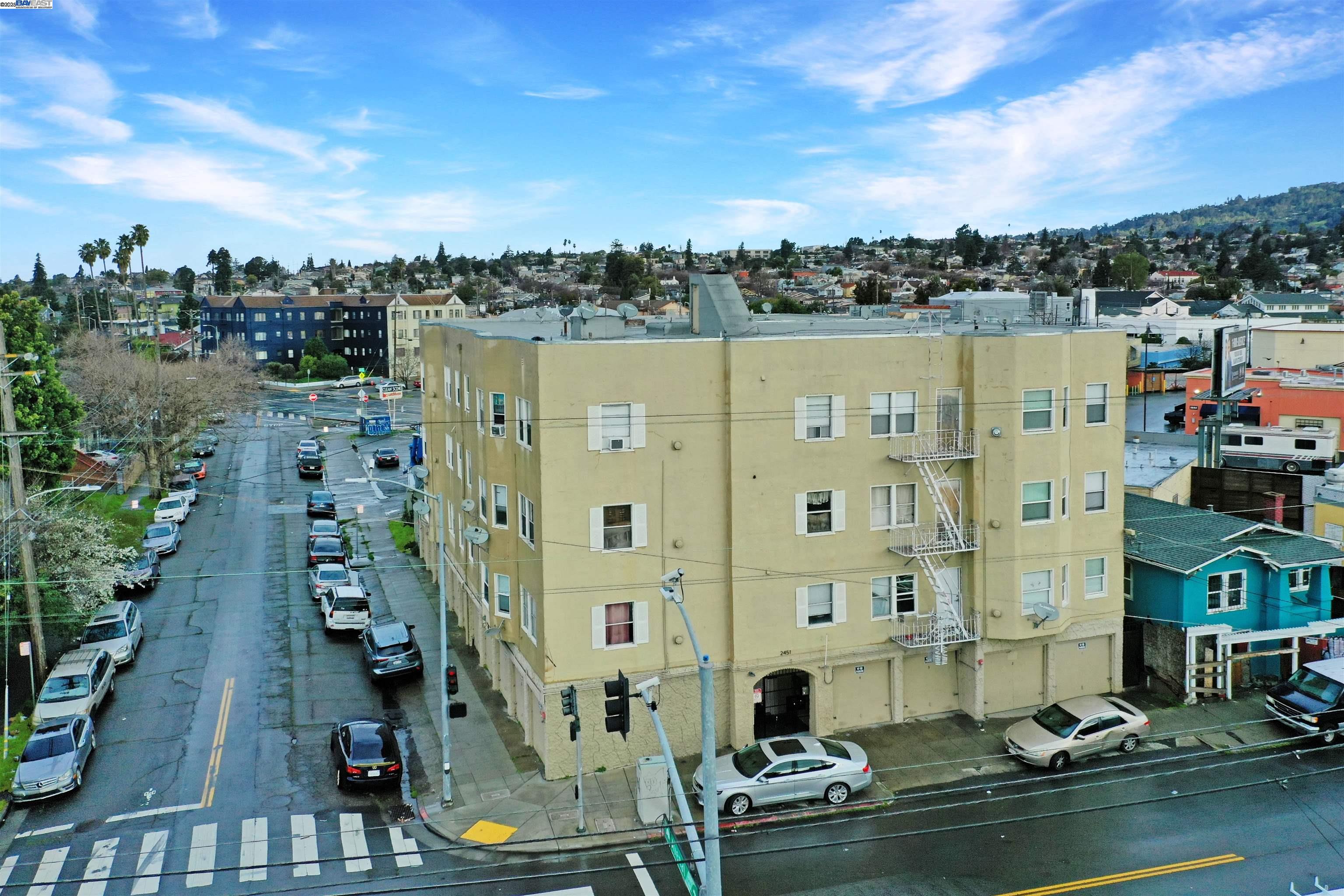 Photo #2: 41084776 Listing 
