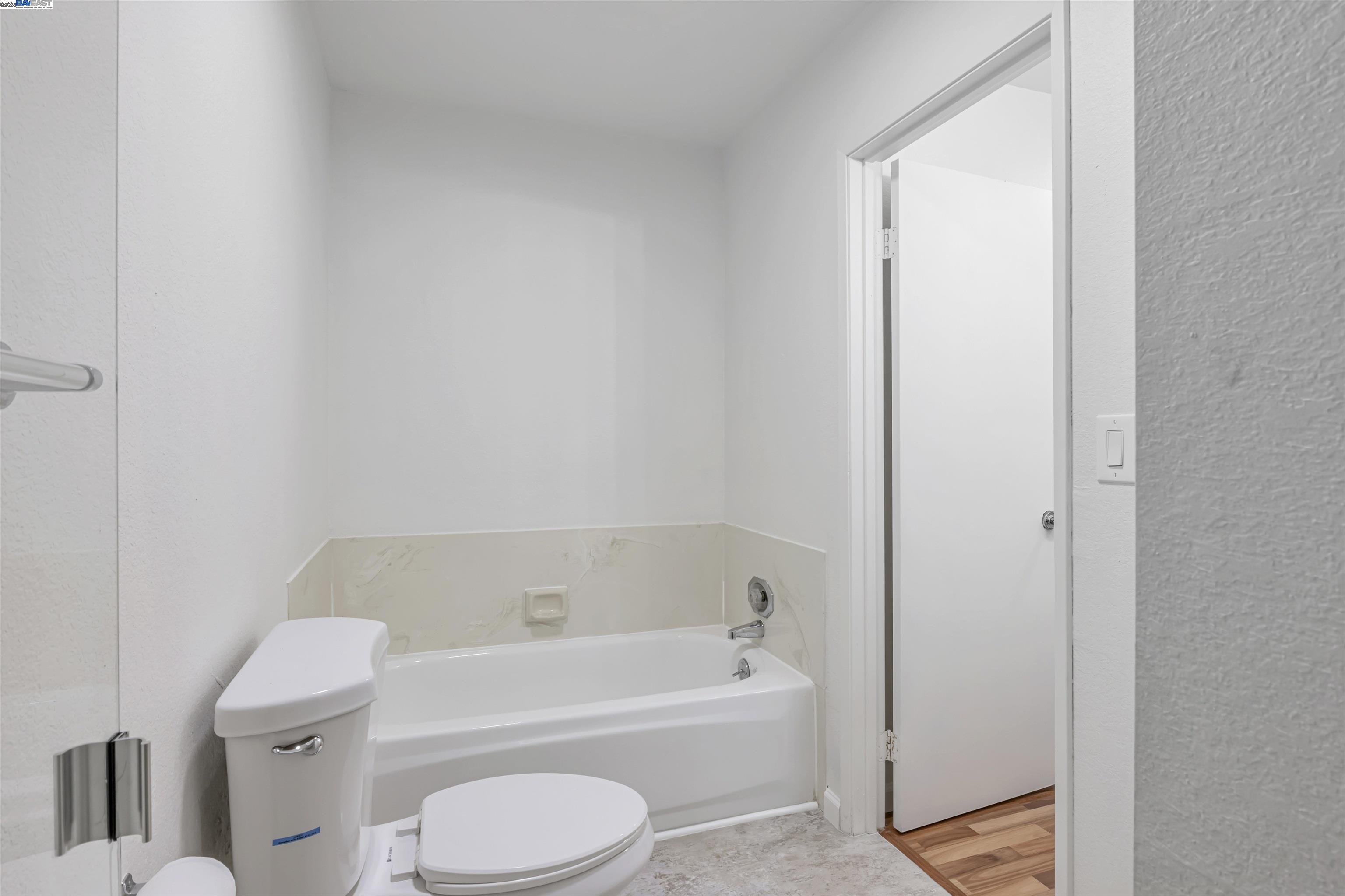 Photo #18: 41084783 Listing: Photo #18