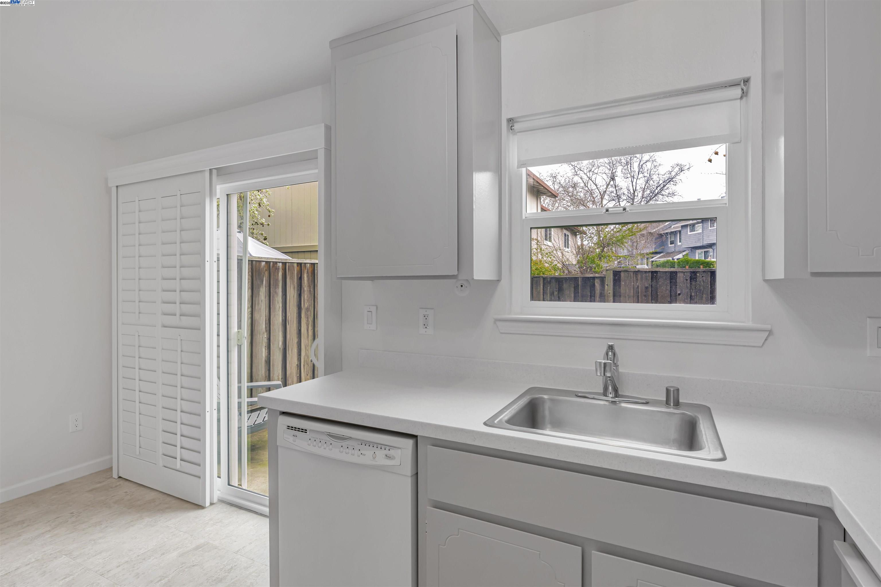 Photo #9: 41084783 Listing: Photo #9