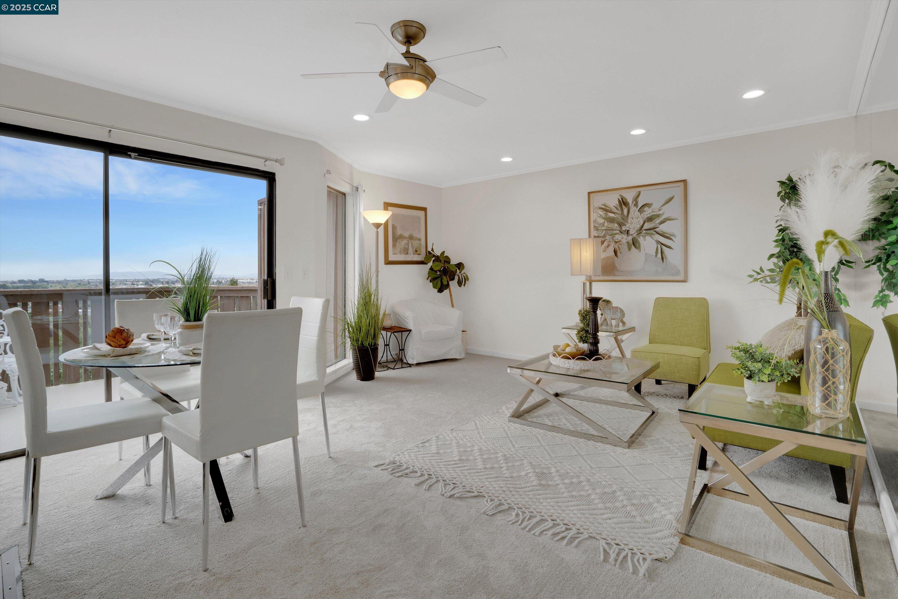 16443 Saratoga St # 302W, San Leandro, California 94578, 2 Bedrooms Bedrooms, ,1 BathroomBathrooms,Residential,For Sale,16443 Saratoga St # 302W,41084795