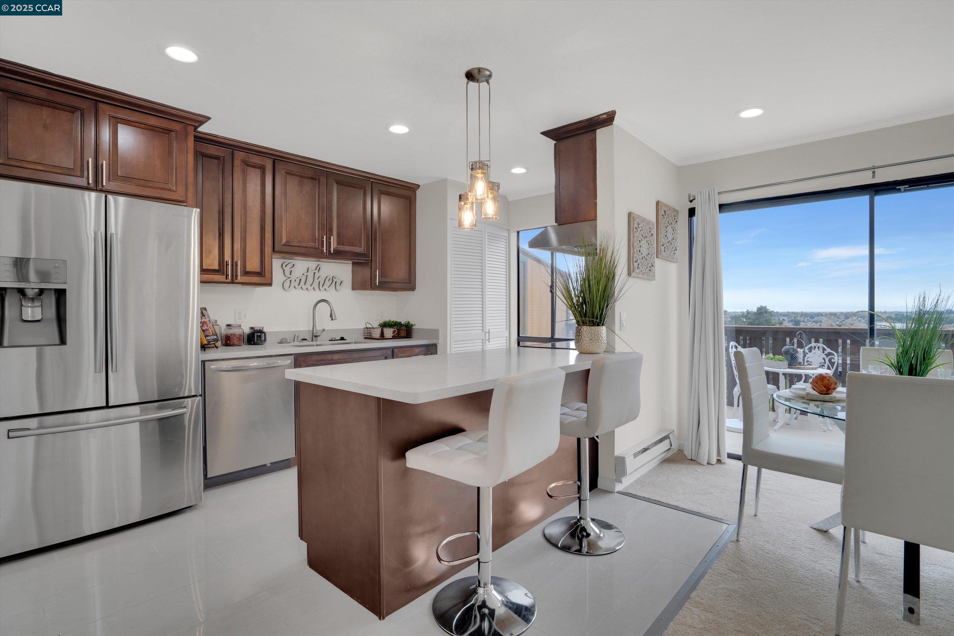 16443 Saratoga St # 302W, San Leandro, California 94578, 2 Bedrooms Bedrooms, ,1 BathroomBathrooms,Residential,For Sale,16443 Saratoga St # 302W,41084795