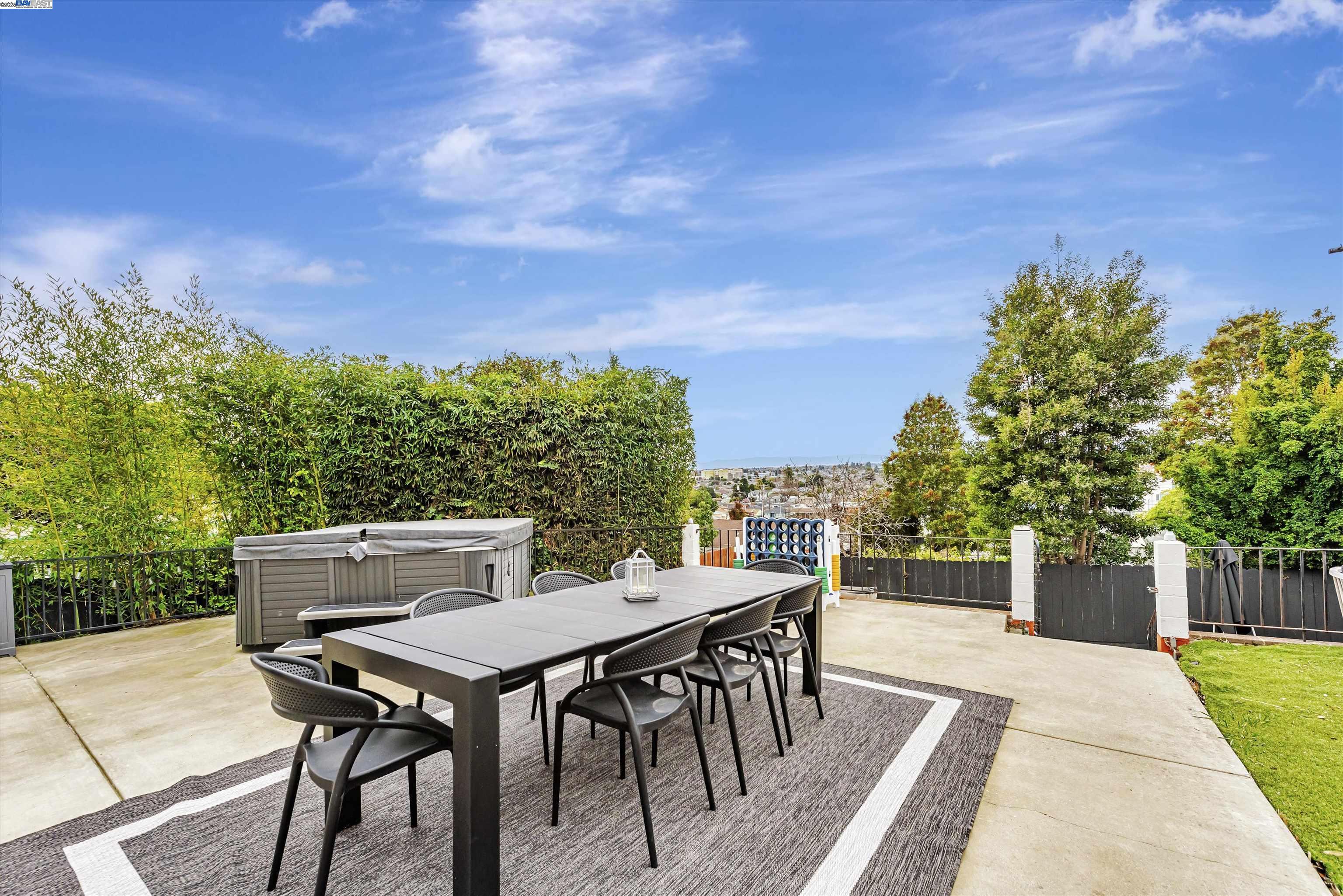 Detail Gallery Image 29 of 35 For 9883 Lawlor St, Oakland,  CA 94605 - 4 Beds | 2 Baths