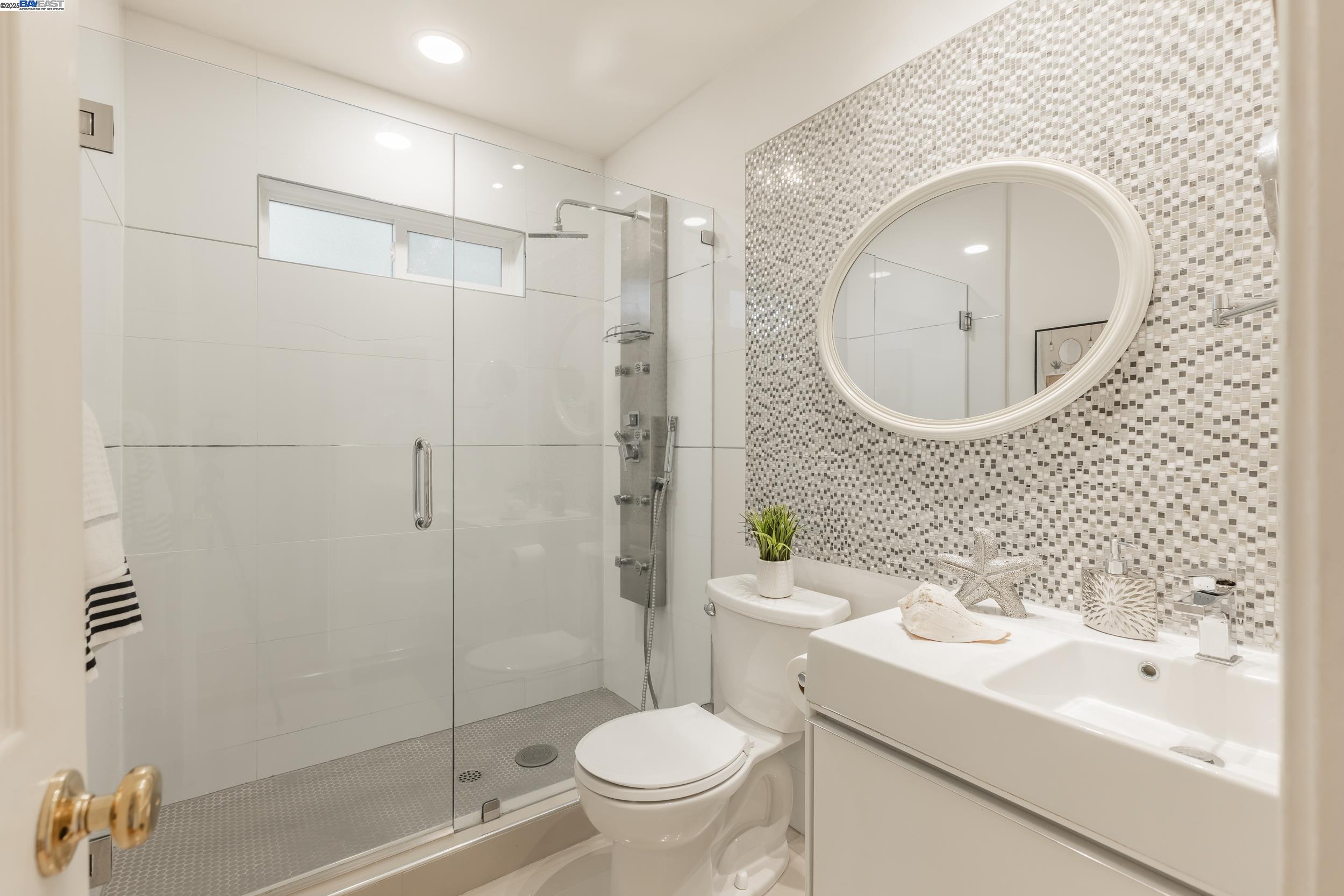 Detail Gallery Image 17 of 22 For 842 S Blaney Ave, Cupertino,  CA 95014 - 3 Beds | 2 Baths