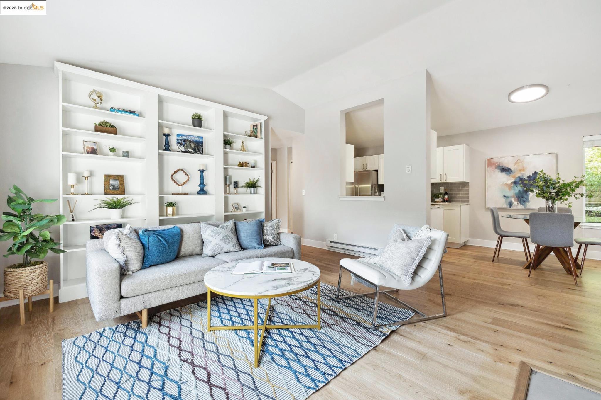 Photo #3: 41084863 Listing 