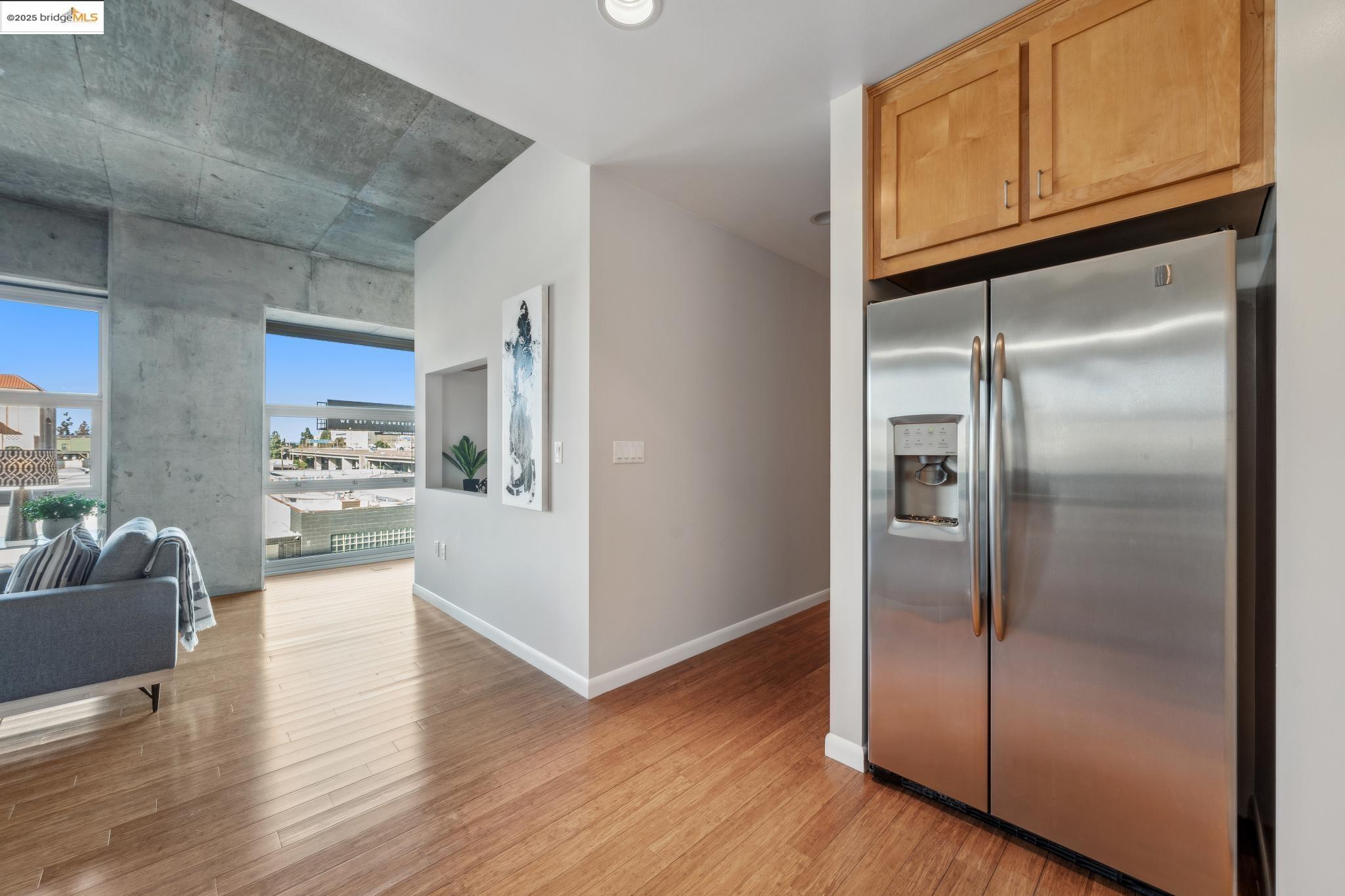 428 Alice St 422