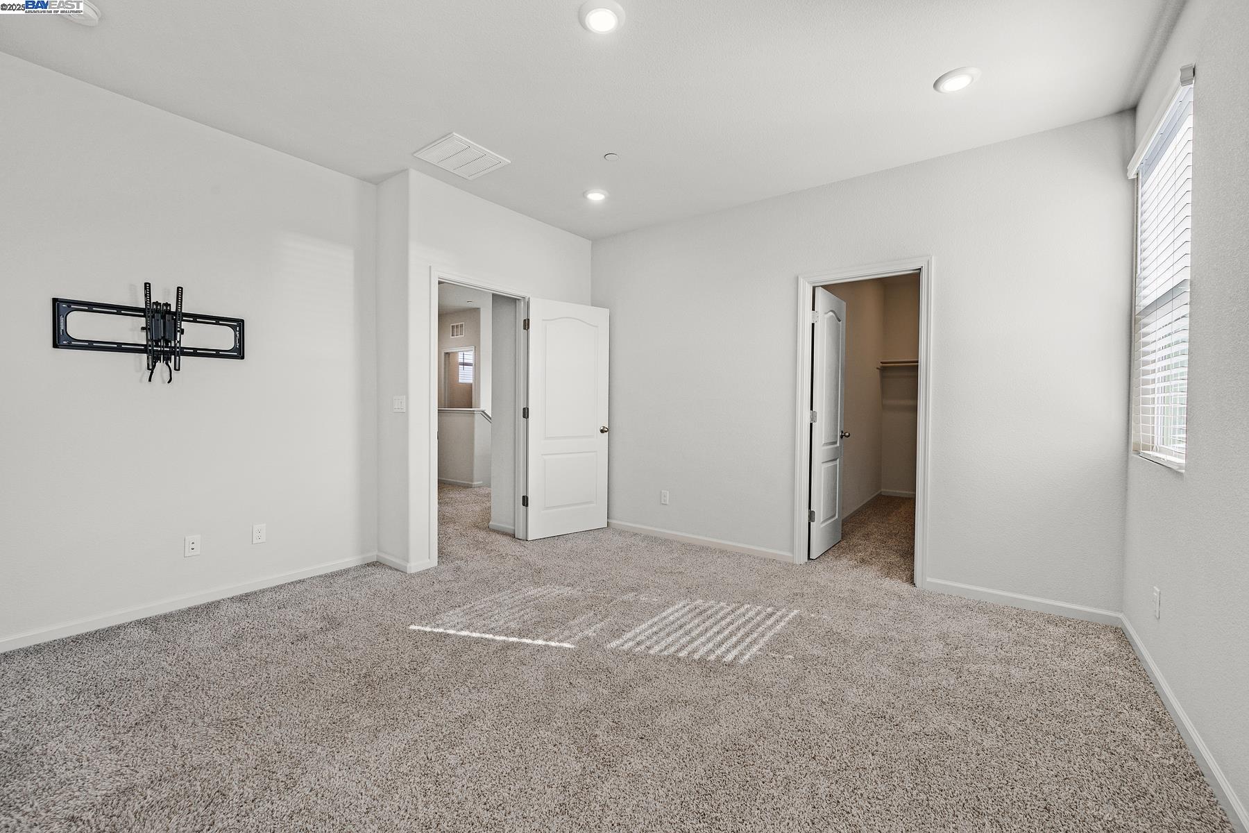 Detail Gallery Image 13 of 22 For 3102 Feather Rd, Manteca,  CA 95377 - 3 Beds | 2/1 Baths