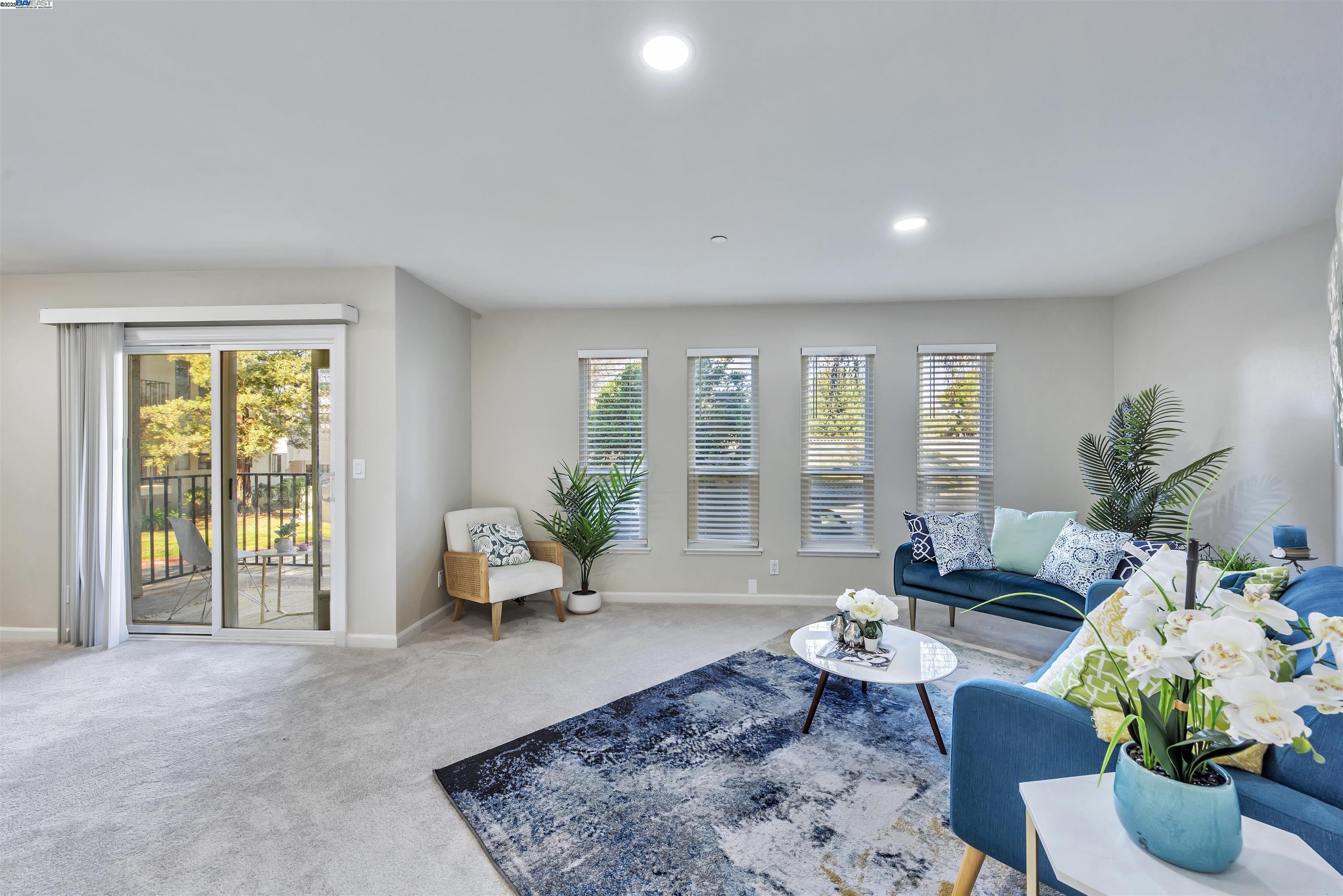 Photo #2: 41084886 Listing 