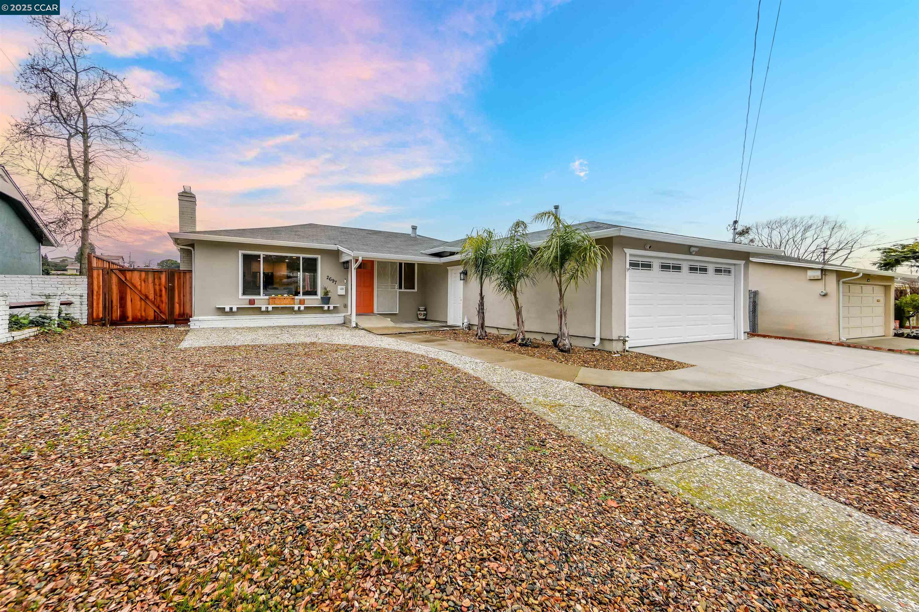 Detail Gallery Image 1 of 1 For 2697 Limerick Rd, San Pablo,  CA 94806 - 4 Beds | 2 Baths