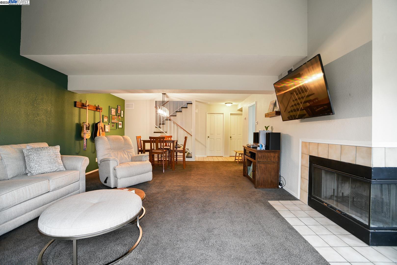 Detail Gallery Image 15 of 19 For 211 Pelican Loop, Pittsburg,  CA 94565 - 3 Beds | 2/1 Baths