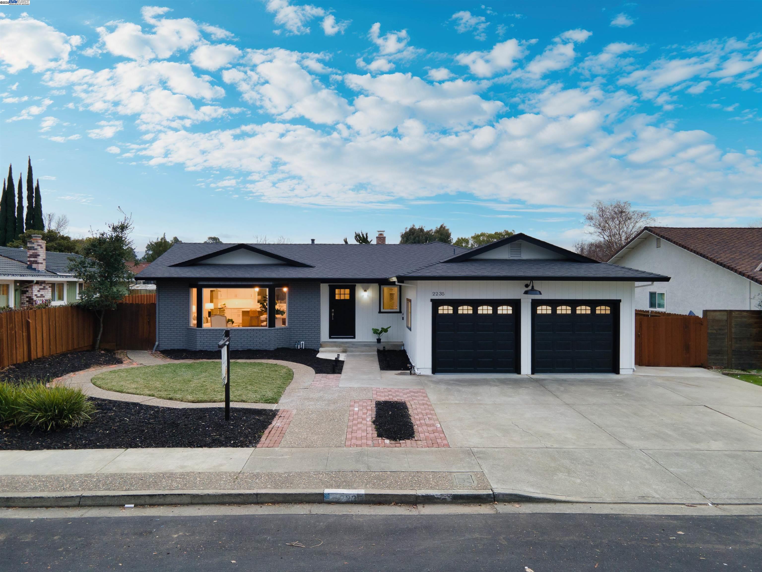 Detail Gallery Image 1 of 1 For 2235 College Ave, Livermore,  CA 94550 - 4 Beds | 2 Baths