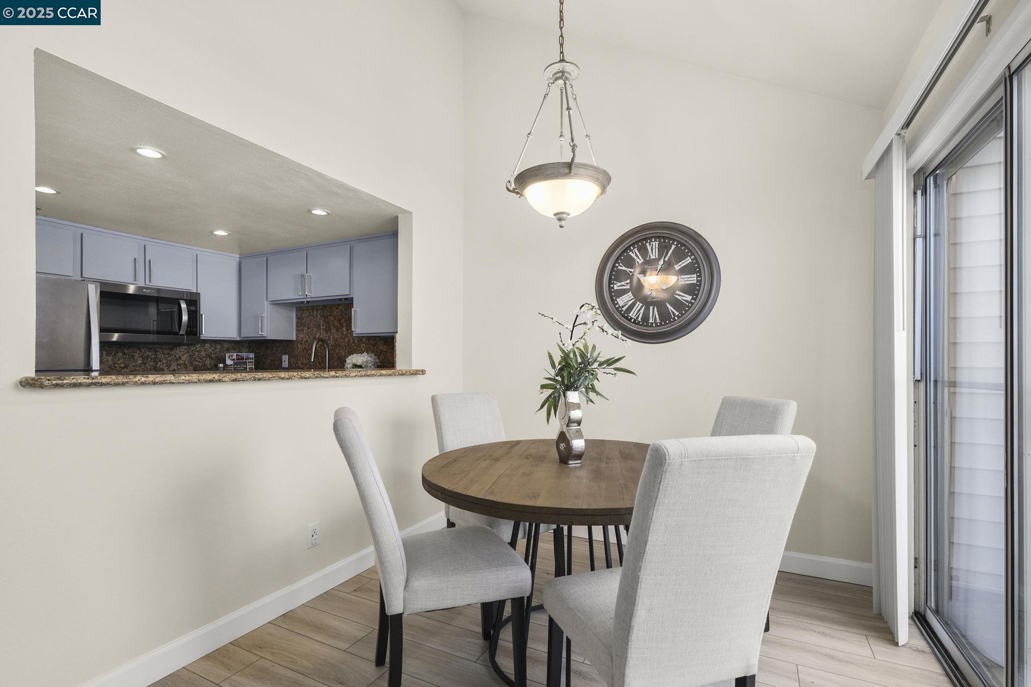 Photo #6: 41084974 Listing 