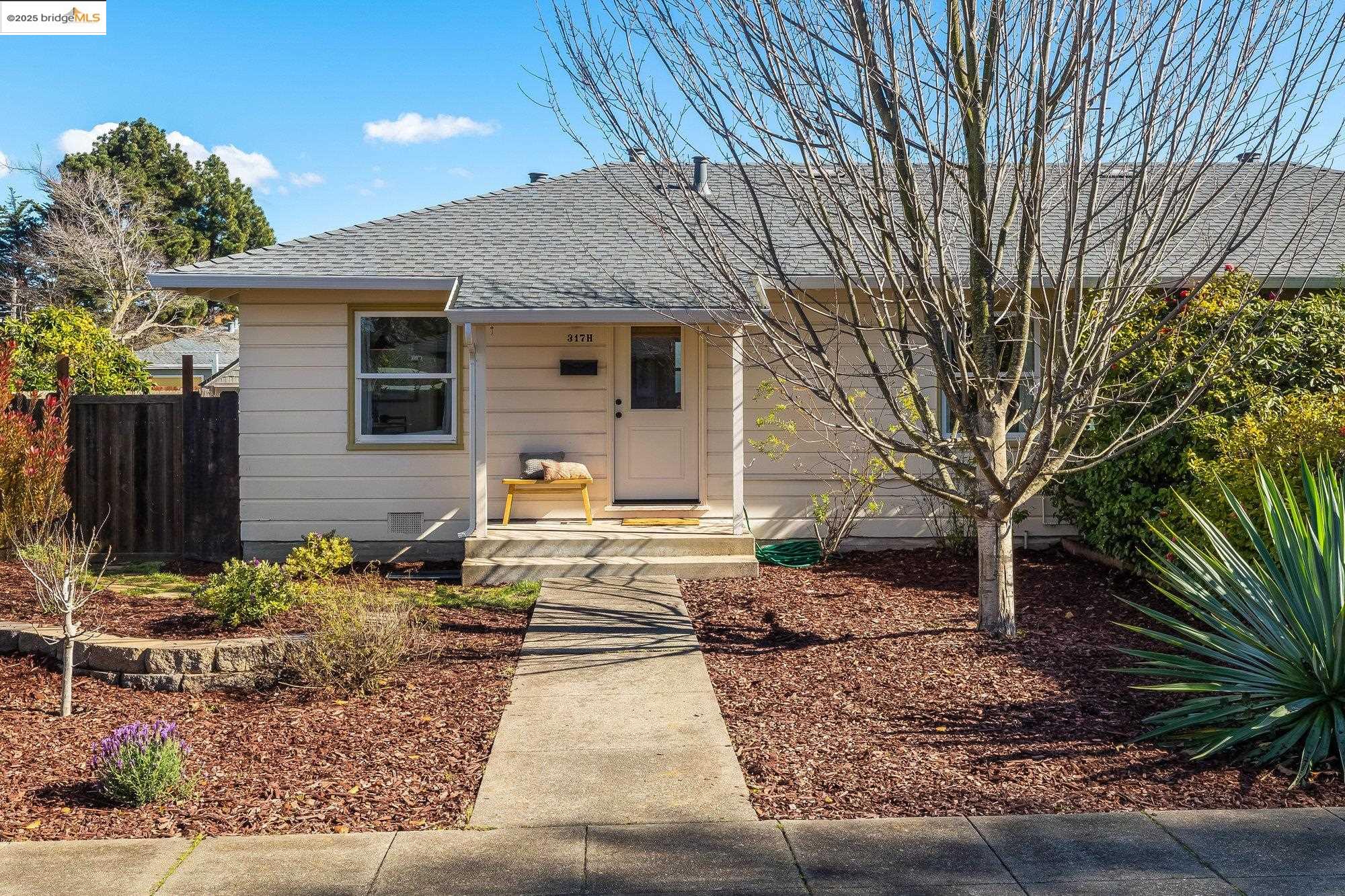 Photo #2: 41084983 Listing 