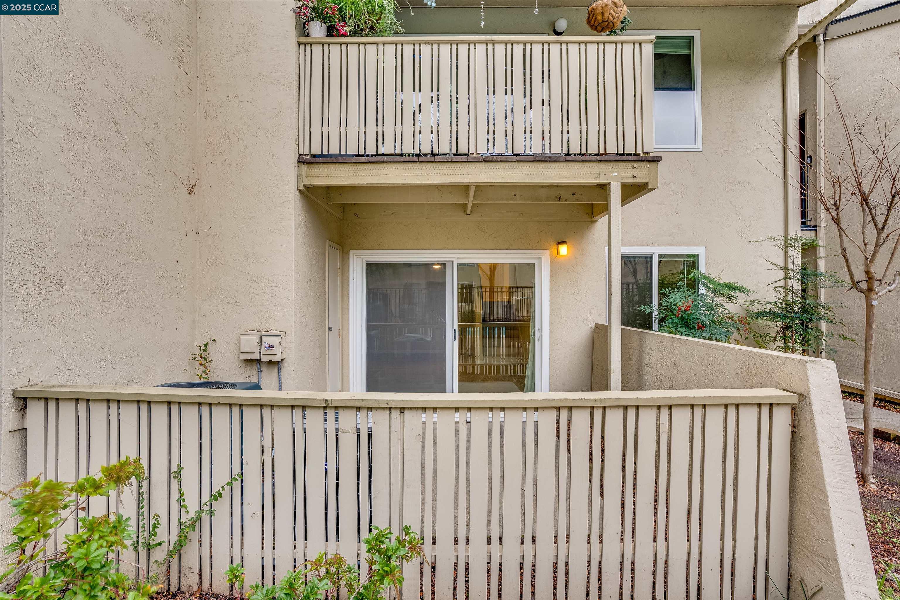 Photo #2: 41085006 Listing 