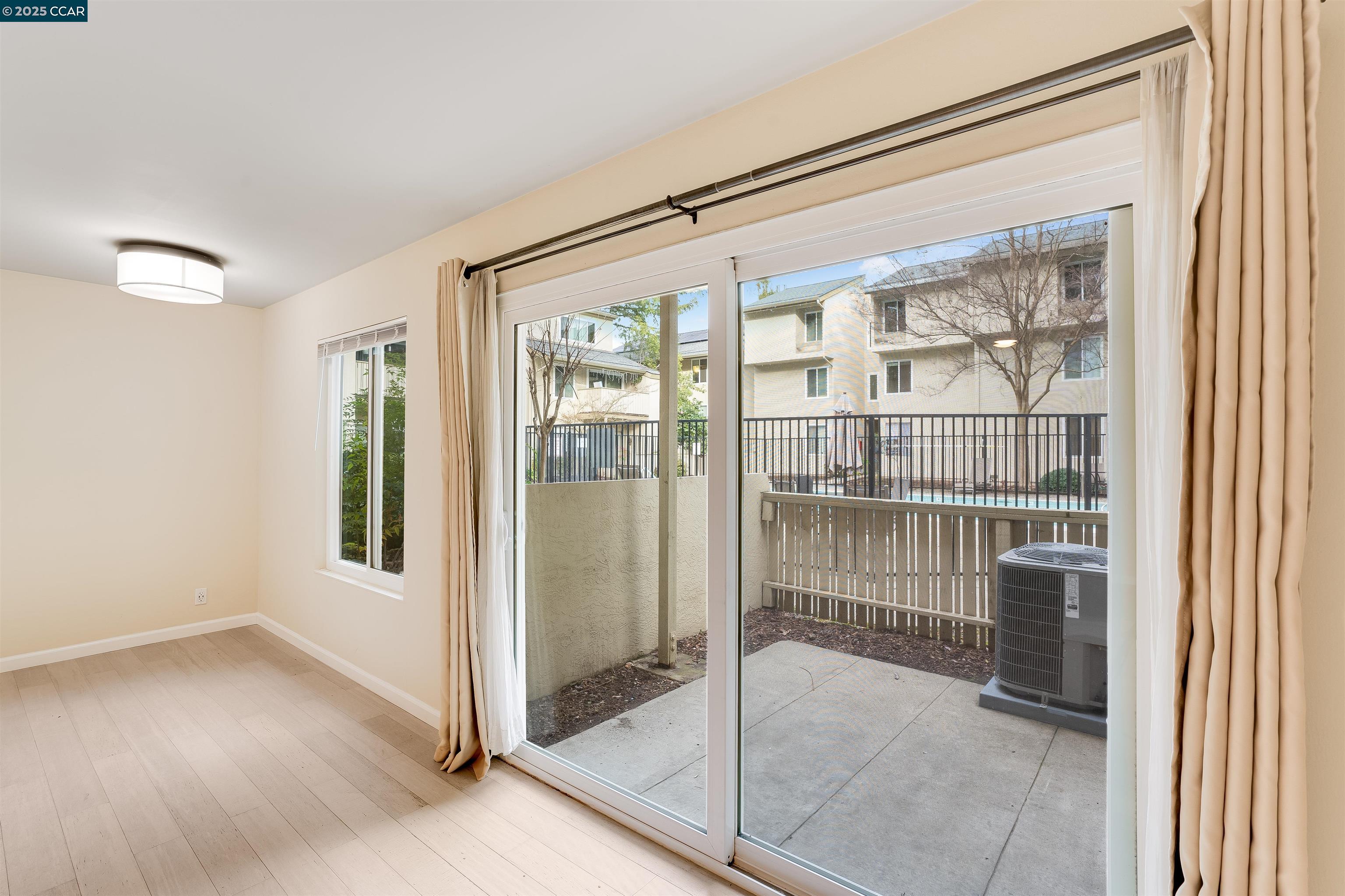 Photo #14: 41085006 Listing: Photo #14