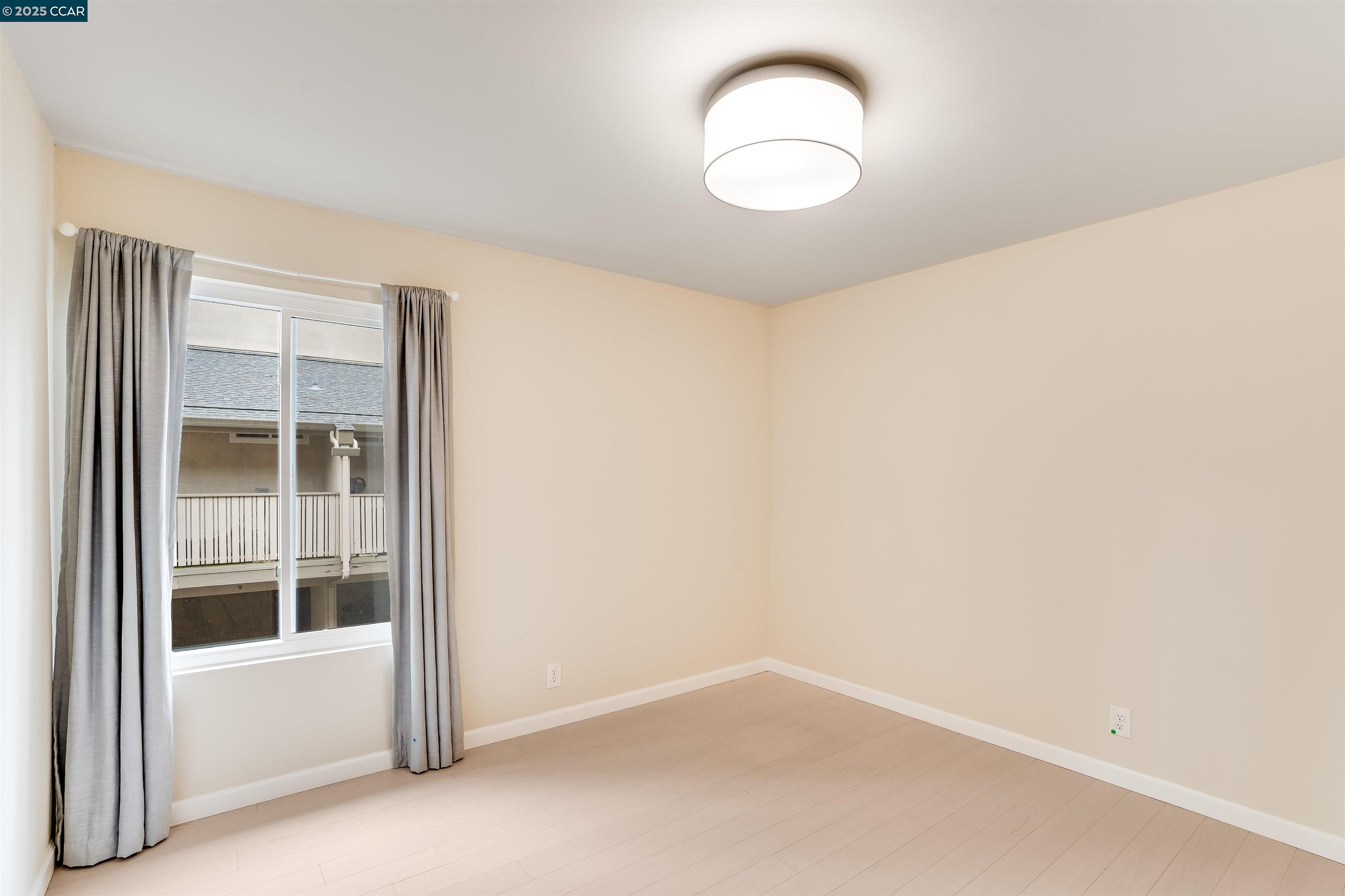 Photo #27: 41085006 Listing: Photo #27