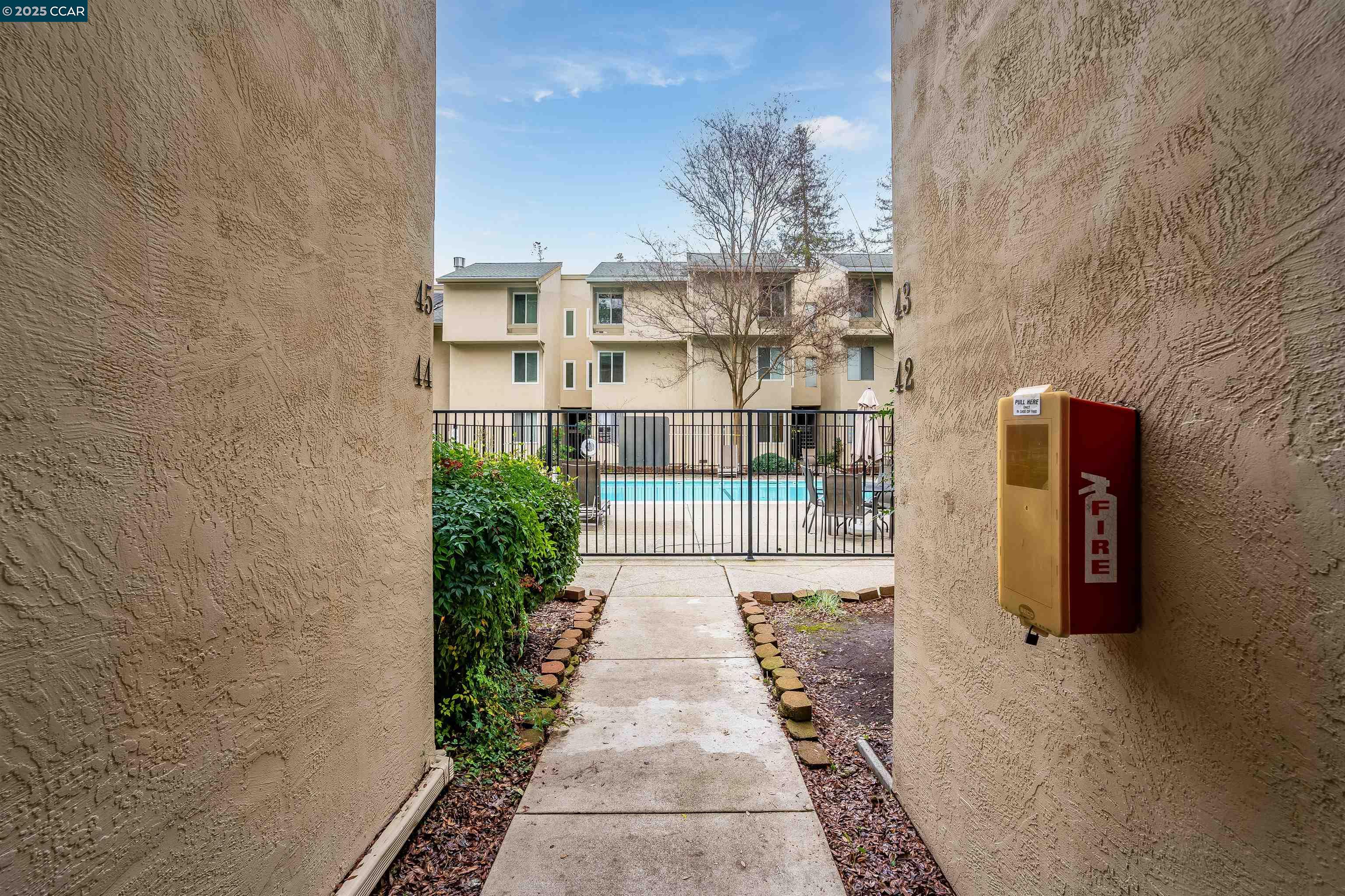 Photo #6: 41085006 Listing: Photo #6
