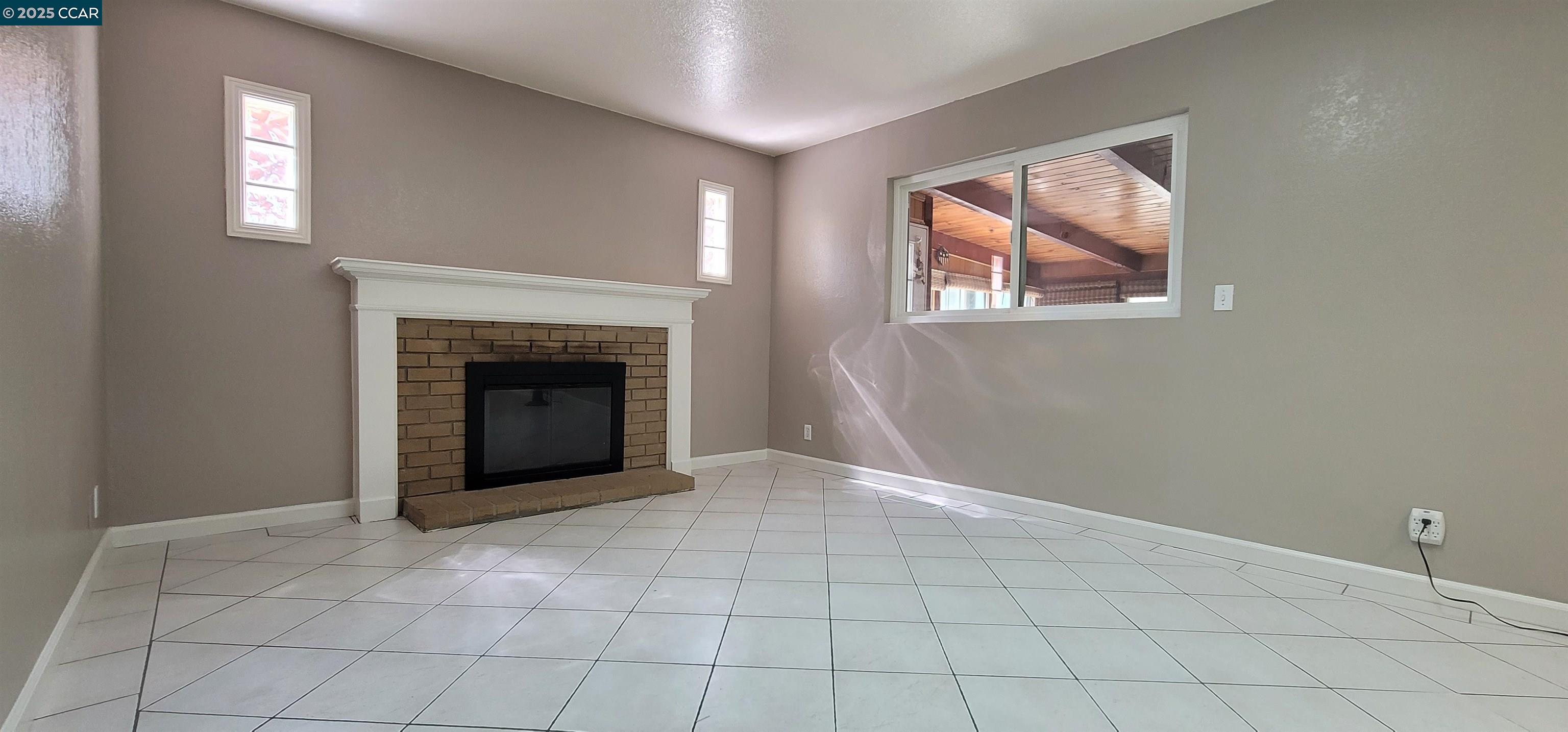 Detail Gallery Image 13 of 44 For 1381 Columbus Cir, Milpitas,  CA 95035 - 6 Beds | 4 Baths