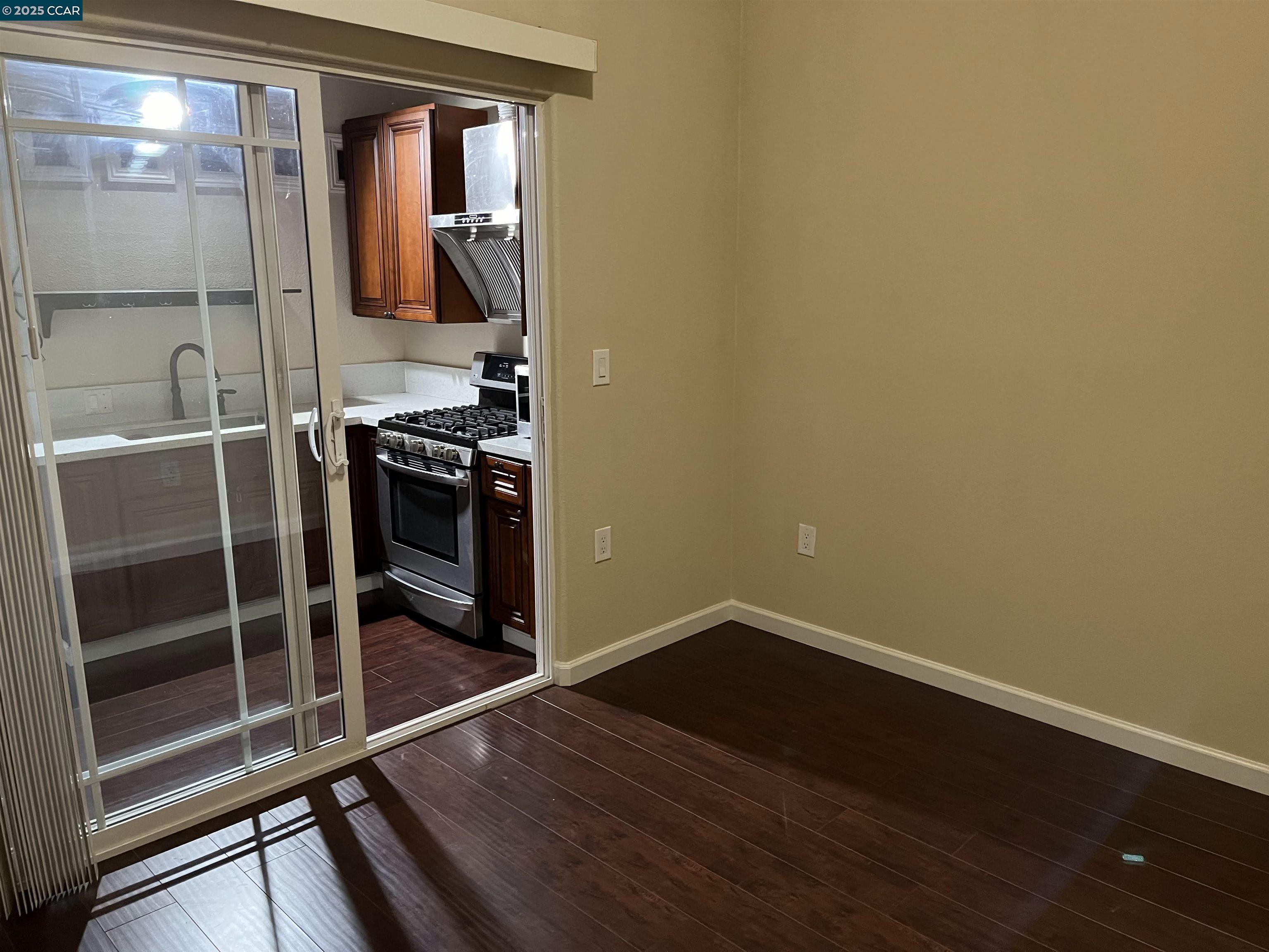 Detail Gallery Image 35 of 44 For 1381 Columbus Cir, Milpitas,  CA 95035 - 6 Beds | 4 Baths