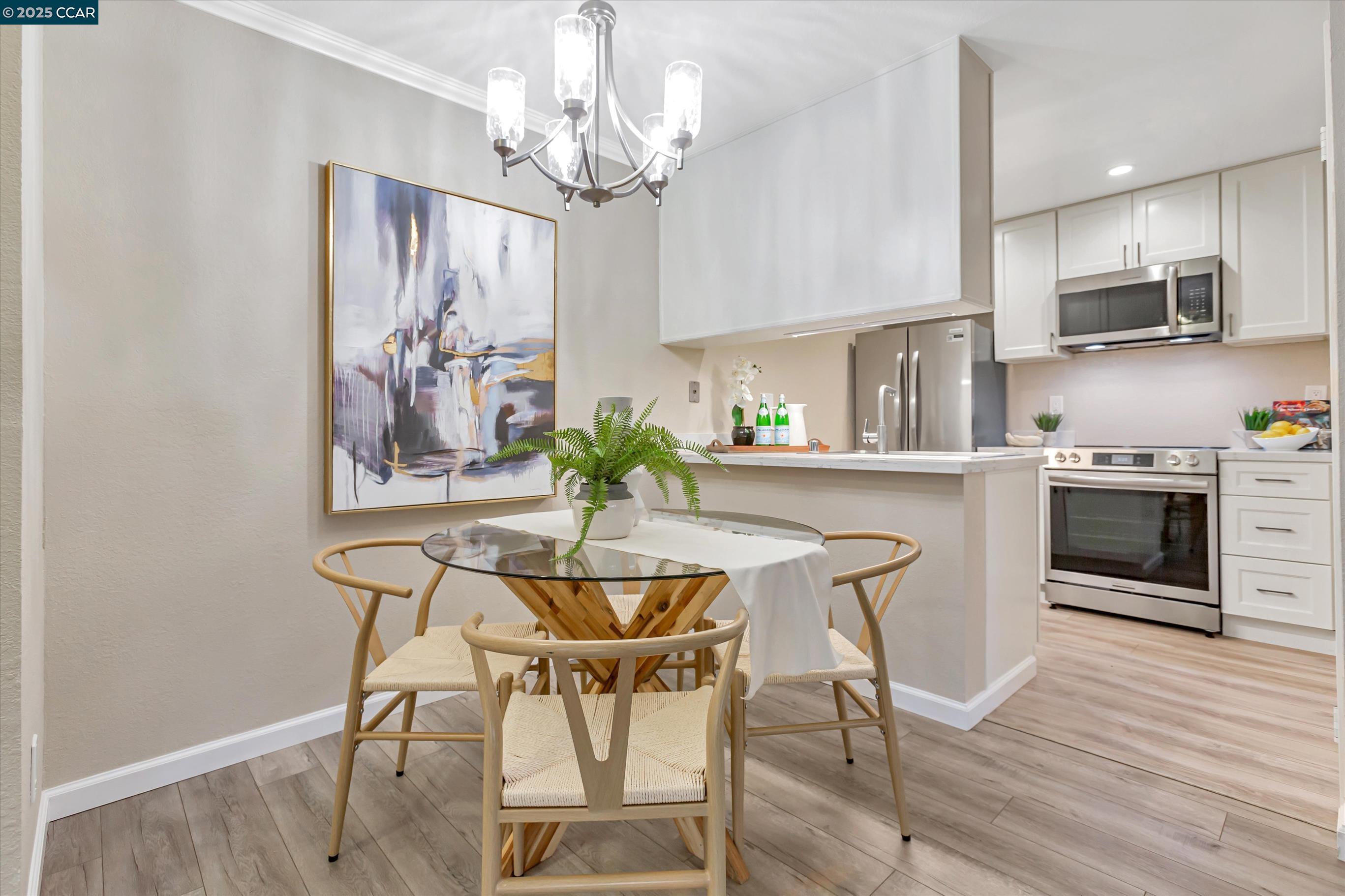 Photo #2: 41085023 Listing 