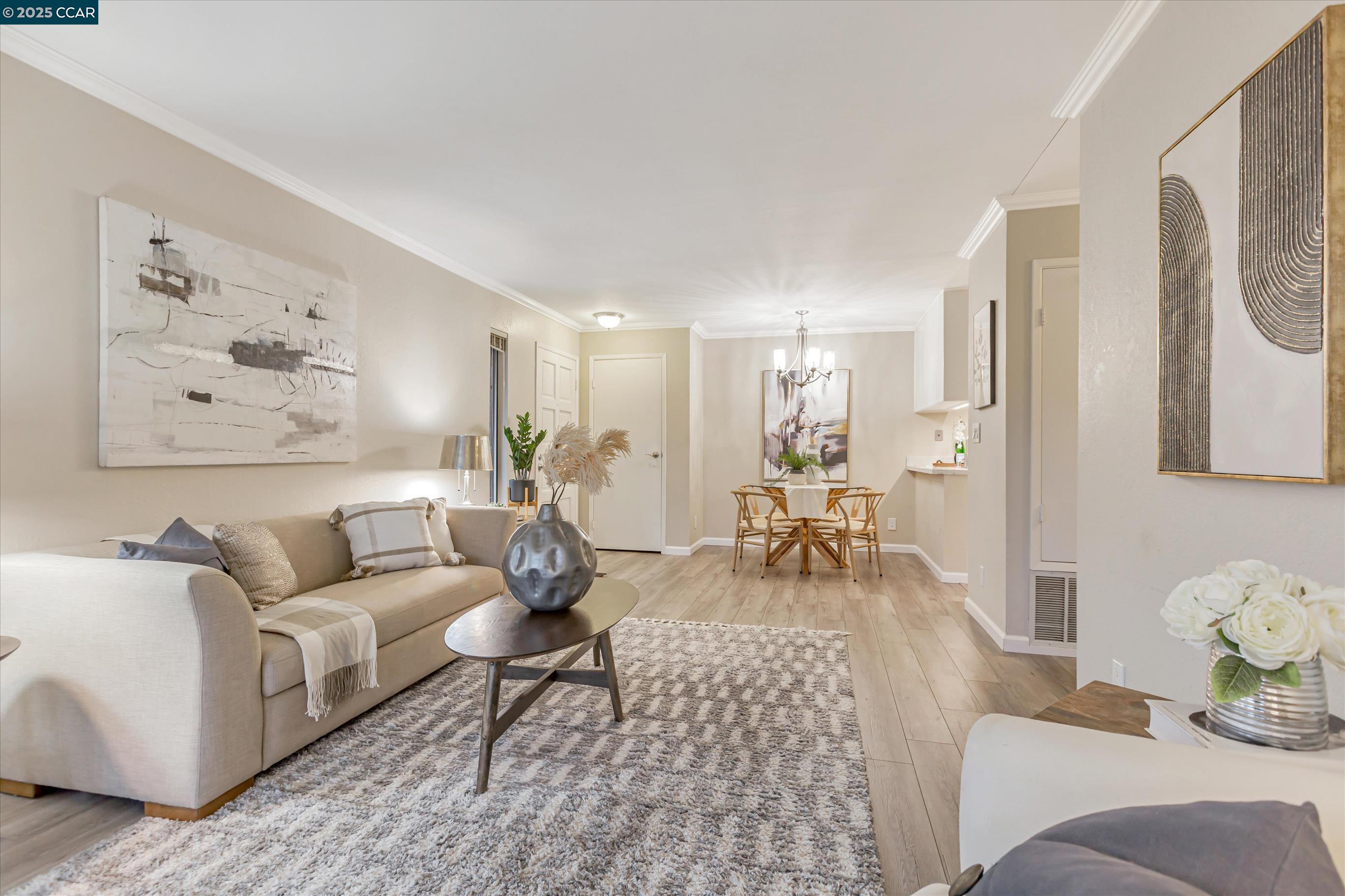 Photo #6: 41085023 Listing 