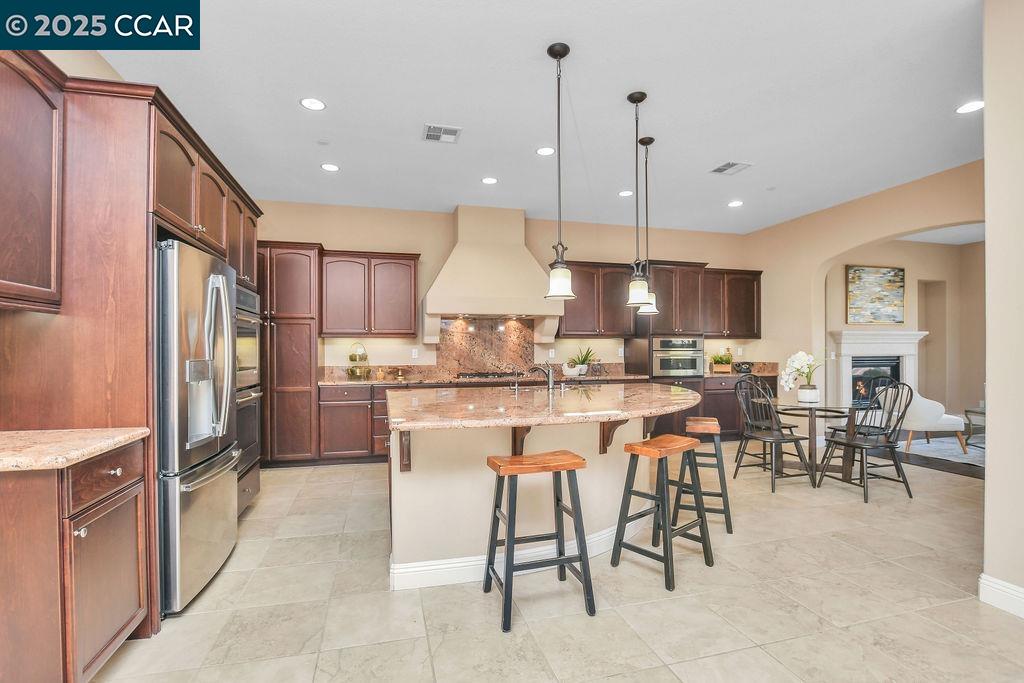 Detail Gallery Image 12 of 43 For 1587 California Trl, Brentwood,  CA 94513 - 2 Beds | 2/1 Baths