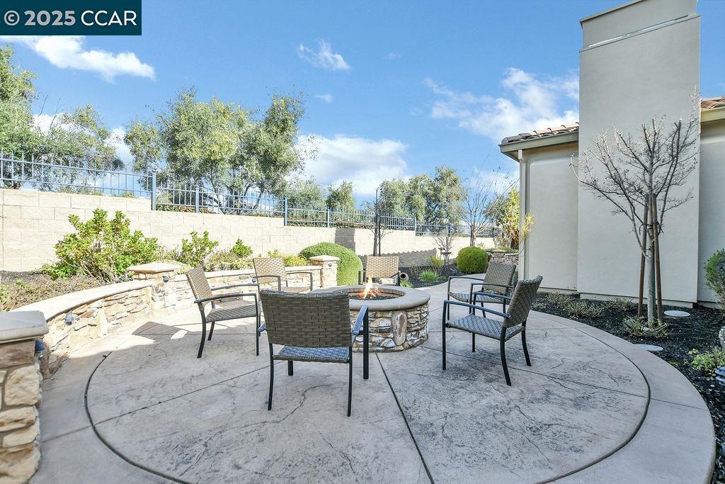 Detail Gallery Image 35 of 43 For 1587 California Trl, Brentwood,  CA 94513 - 2 Beds | 2/1 Baths