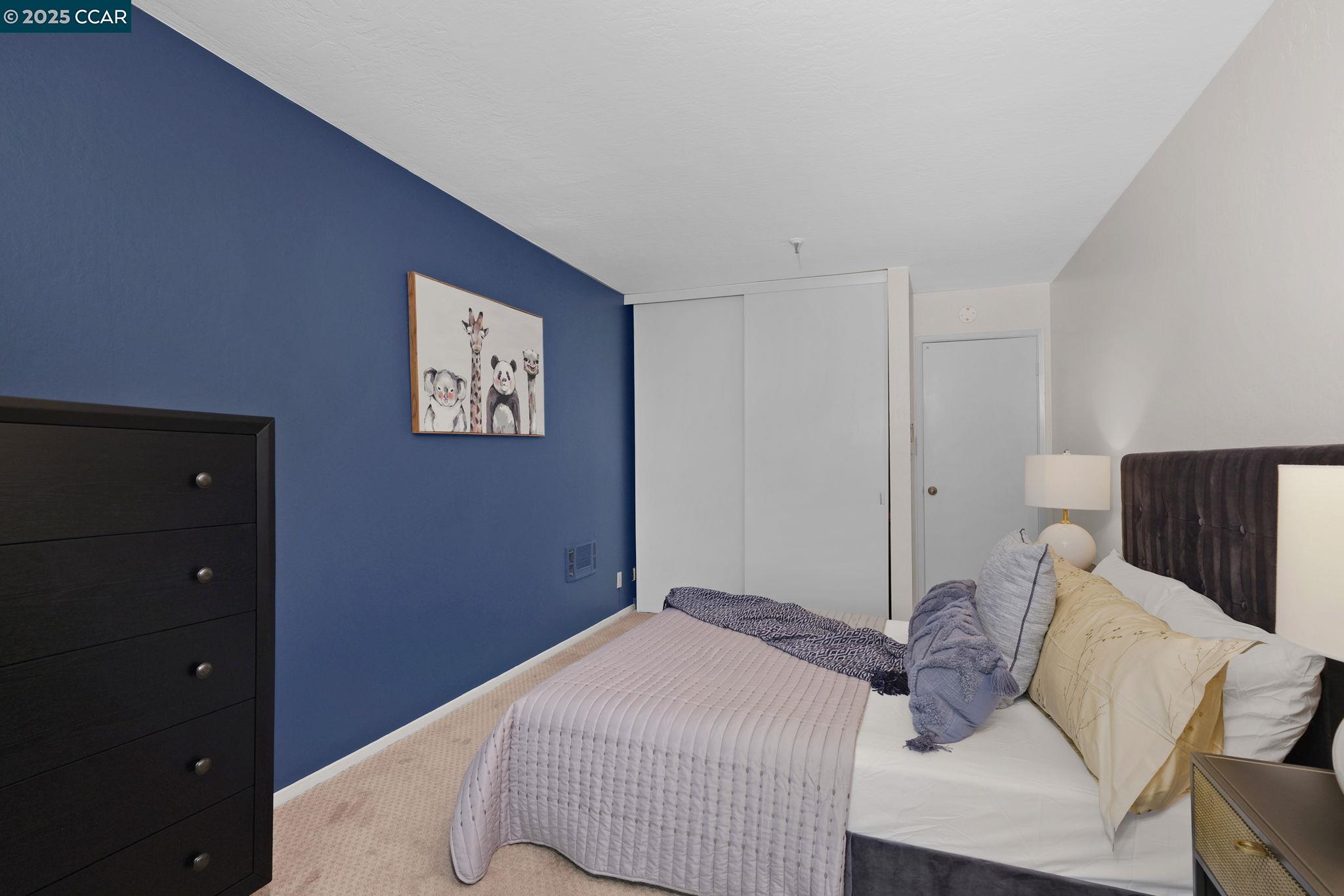 1830 Lakeshore Ave # 408, Oakland, California 94606, 2 Bedrooms Bedrooms, ,2 BathroomsBathrooms,Residential,For Sale,1830 Lakeshore Ave # 408,41085040