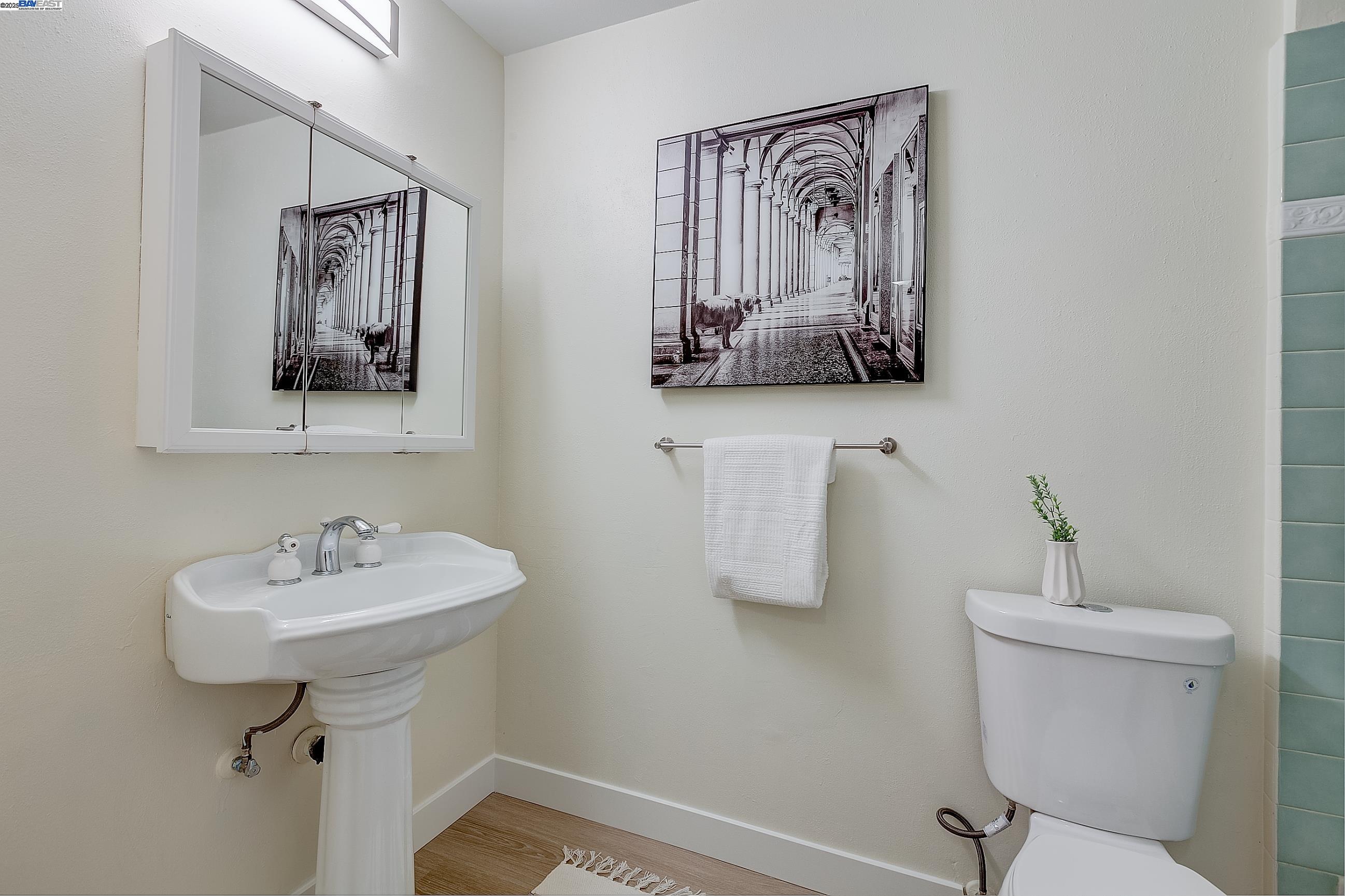 Photo #17: 41085051 Listing: Photo #17