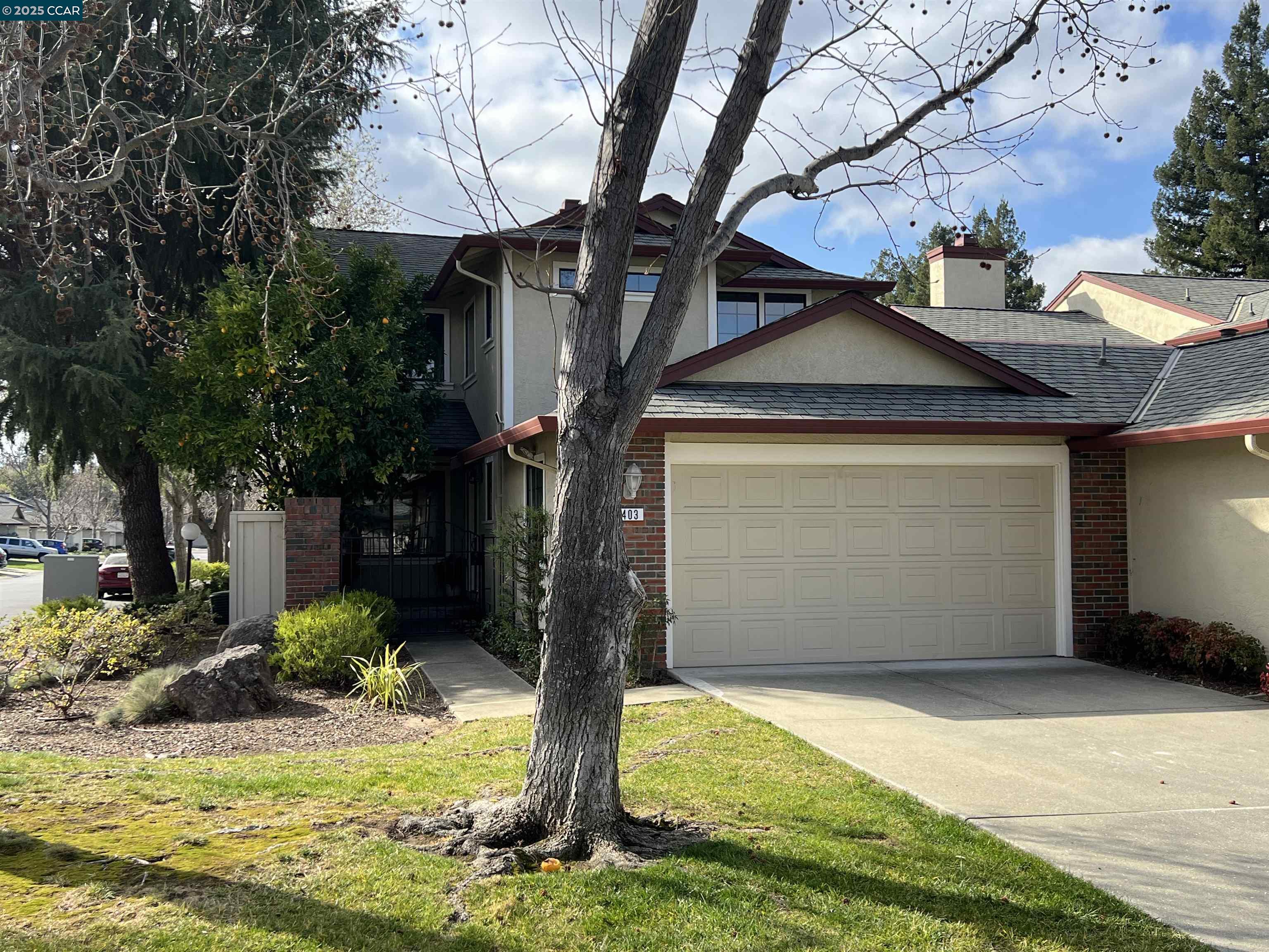 MLS: 41085055 Condo For Sale