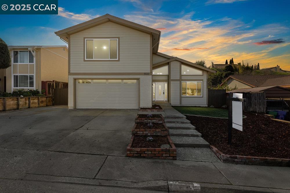 Detail Gallery Image 1 of 1 For 1532 Partridge Dr, Hercules,  CA 94547 - 4 Beds | 2/1 Baths