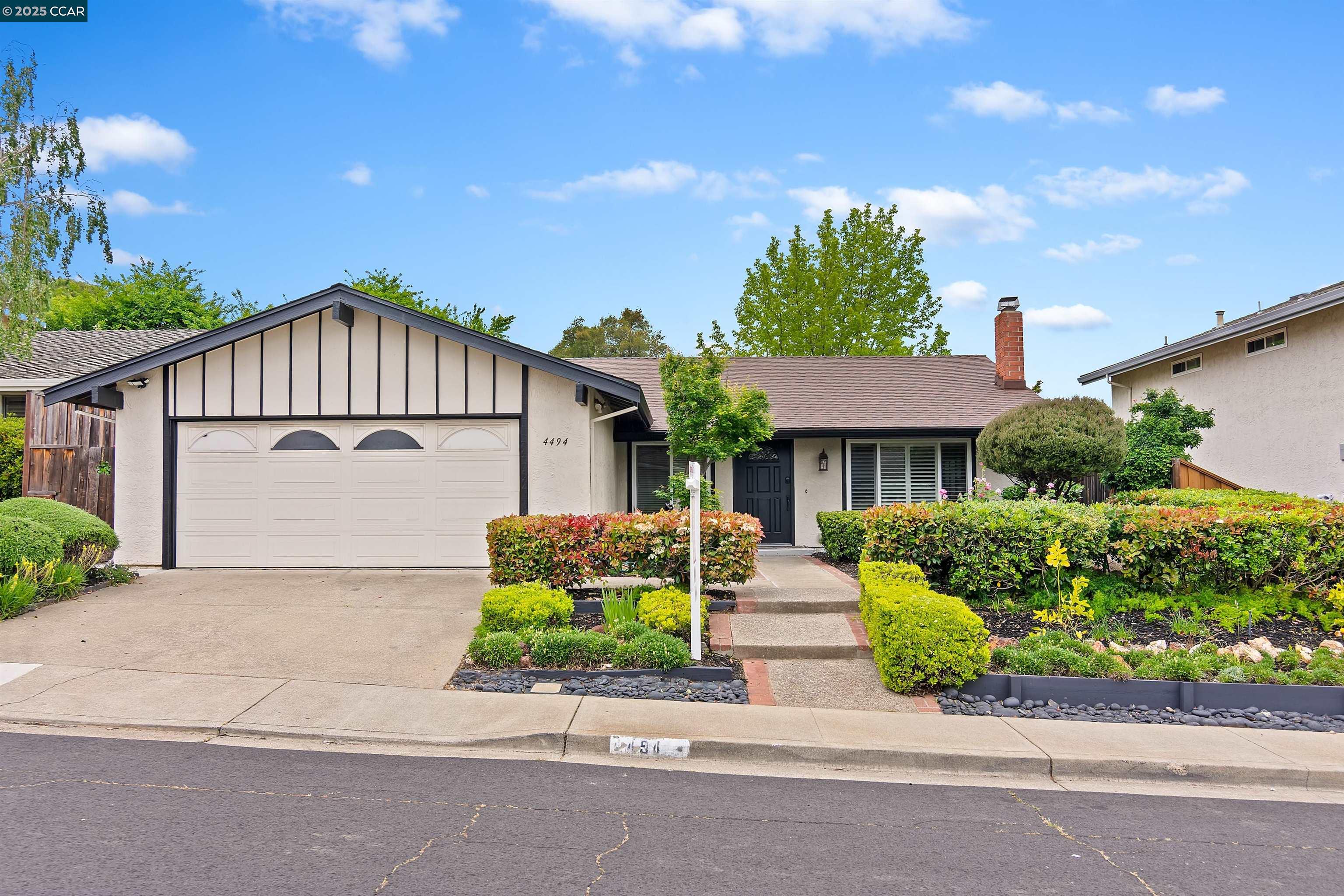 Detail Gallery Image 1 of 1 For 4494 Adelia Ct., Concord,  CA 94521 - 4 Beds | 2 Baths