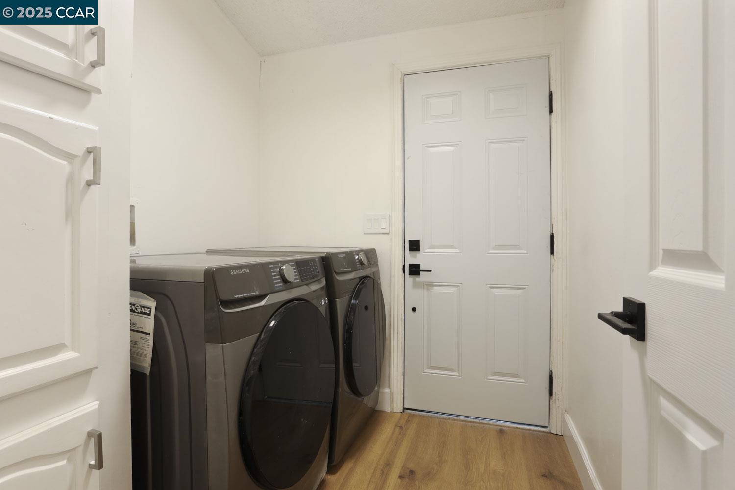 Detail Gallery Image 21 of 41 For 3015 E Bayshore Road #353,  Redwood City,  CA 94063-4147 - 2 Beds | 2 Baths